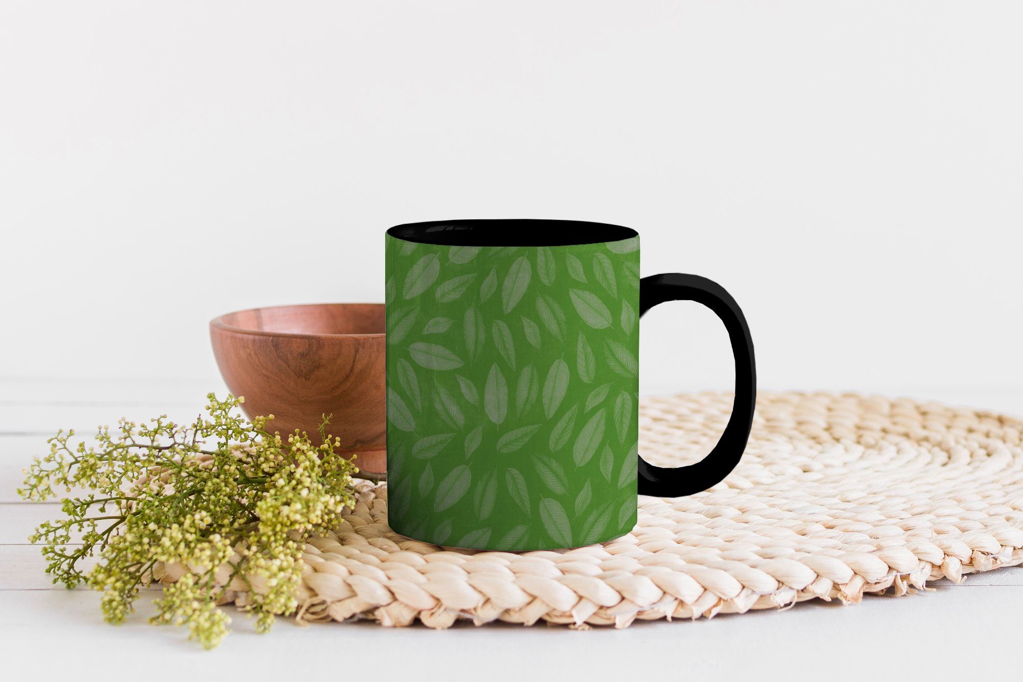 Blätter - Tasse Keramik, MuchoWow Muster Zaubertasse, Geschenk Teetasse, Grün, Farbwechsel, - Kaffeetassen,
