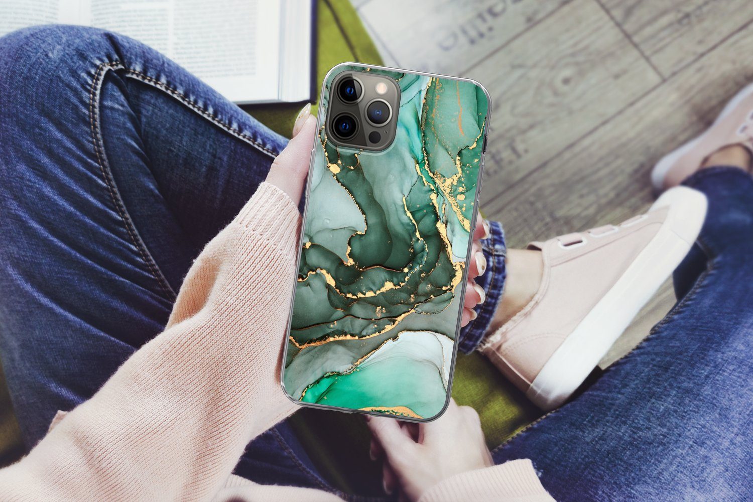 MuchoWow Handyhülle für Apple iPhone 13 Pro Gold - Marmor - Grün - Luxus - Marmoroptik - G, Smartphone-Bumper, Print, Handy Schutzhülle Dünn
