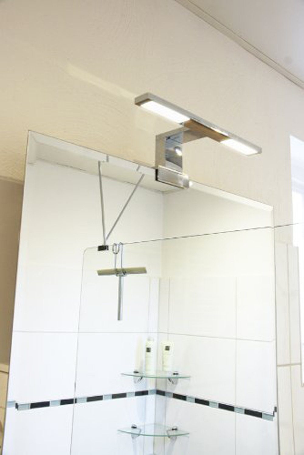 smartwares Wandleuchte LED Wandleuchte Badleuchte Energieklasse für A+ Badezimmer das