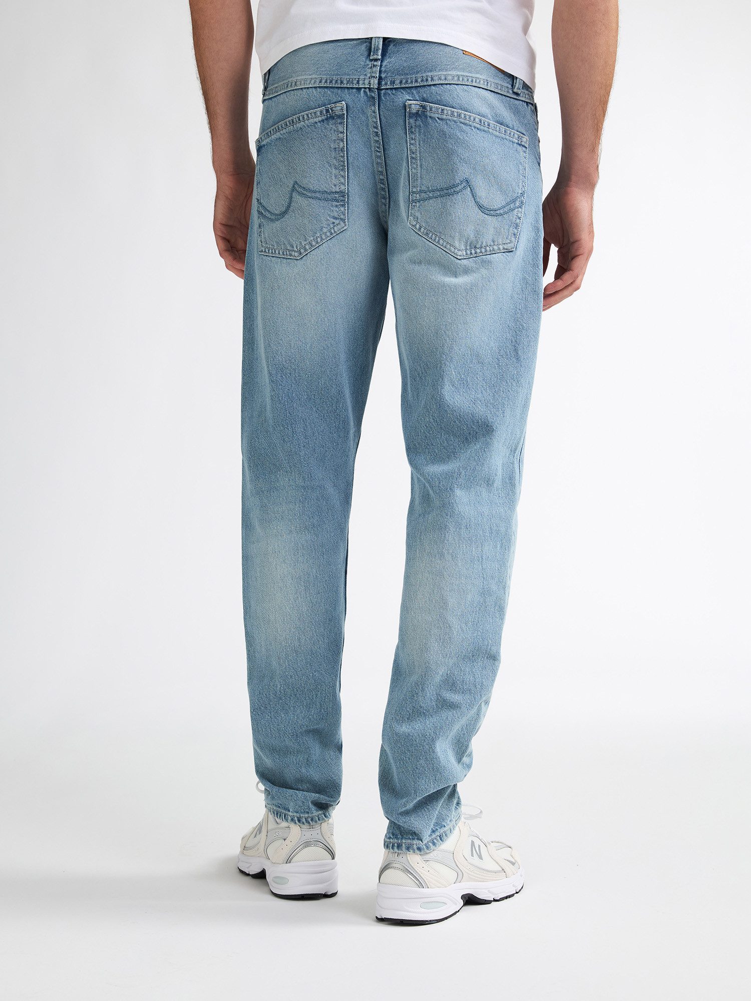 Petrol Industries Gerade Jeans Escorpión Tapered Fit