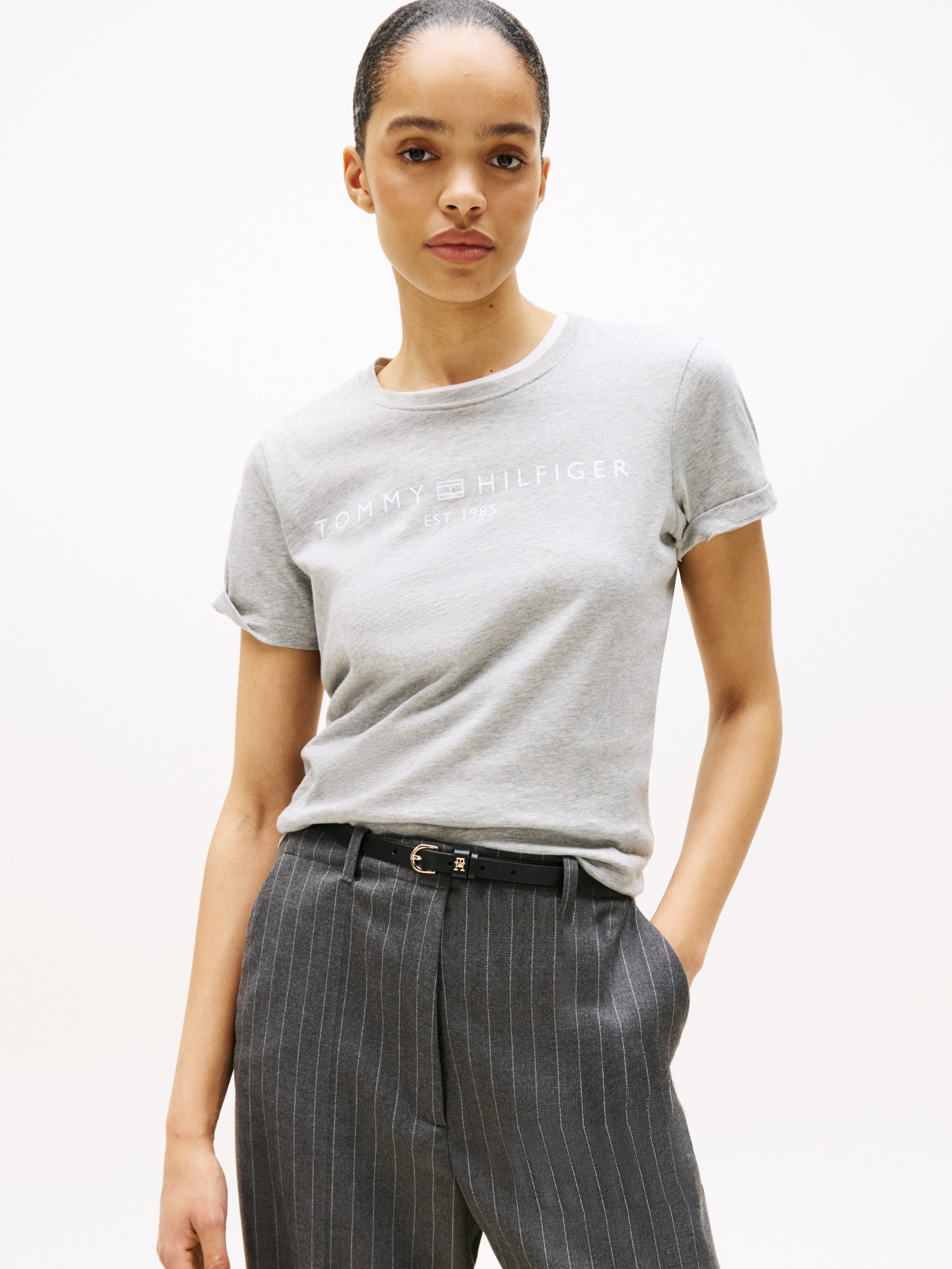 Tommy Hilfiger Kurzarmshirt REG CORP LOGO C-NK mit Logoschriftzug und Stick günstig online kaufen