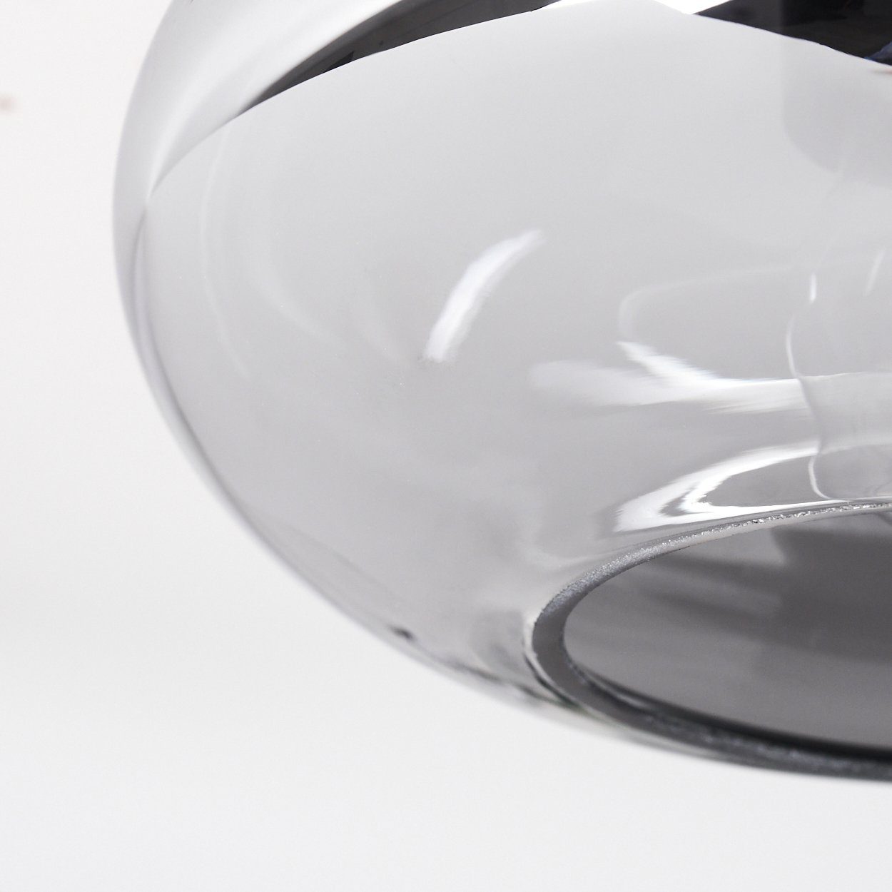 hofstein Deckenleuchte »Pietramelara« Deckenlampe aus Metall/Glas in Schwarz/Rauchfarben, ohne Leuchtmittel, runde Leuchte mit Schirm aus Echtglas, Ø17, 5cm, 1xE27