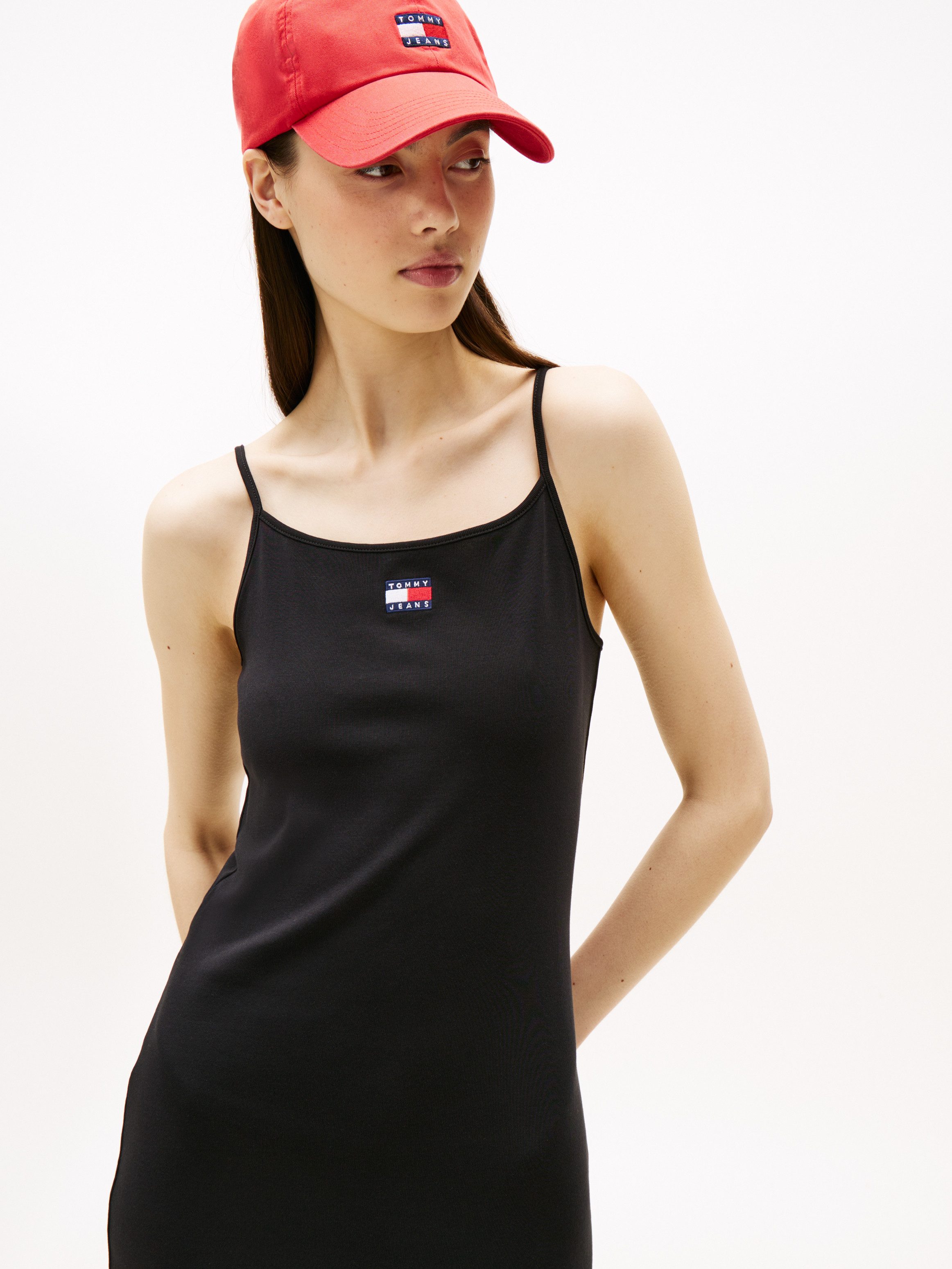Tommy Jeans Trägerkleid TJW STRAPPY BADGE günstig online kaufen