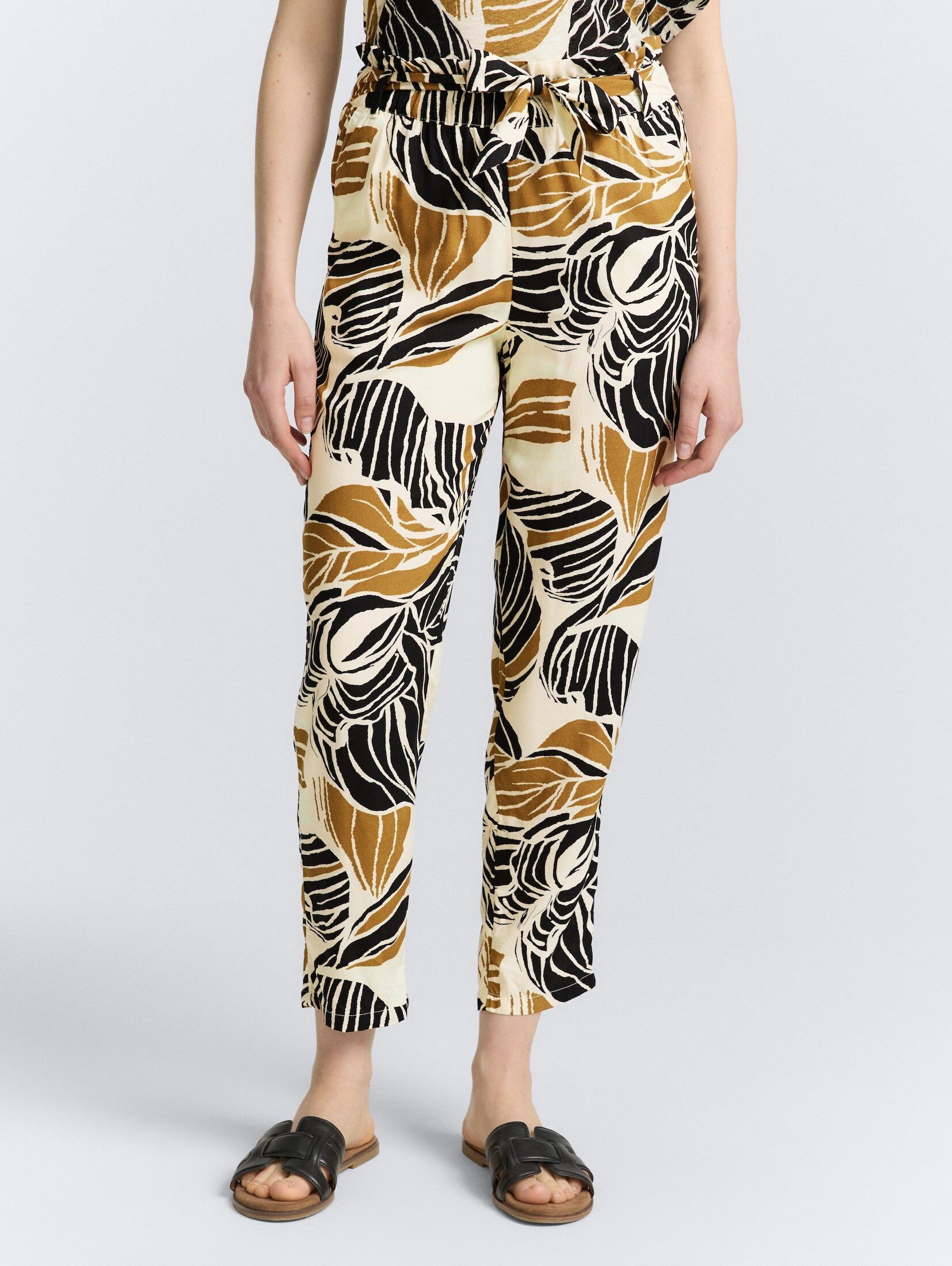 7/8-Hose Loose Slim Paperbag Hose