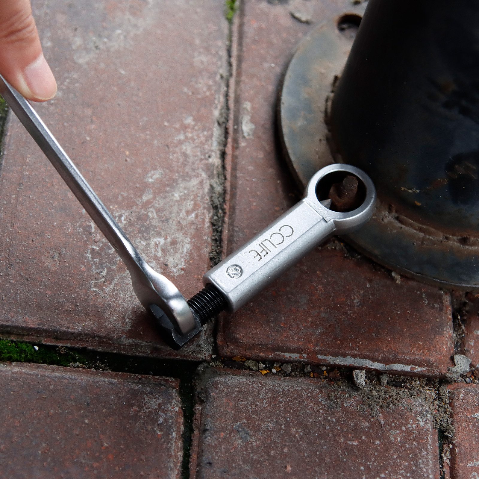 CCLIFE Montagewerkzeug Mutternsprenger Mutter Entferner Werkzeug 12-16mm Nuss Splitter, L: 9.6 cm, (1-tlg)