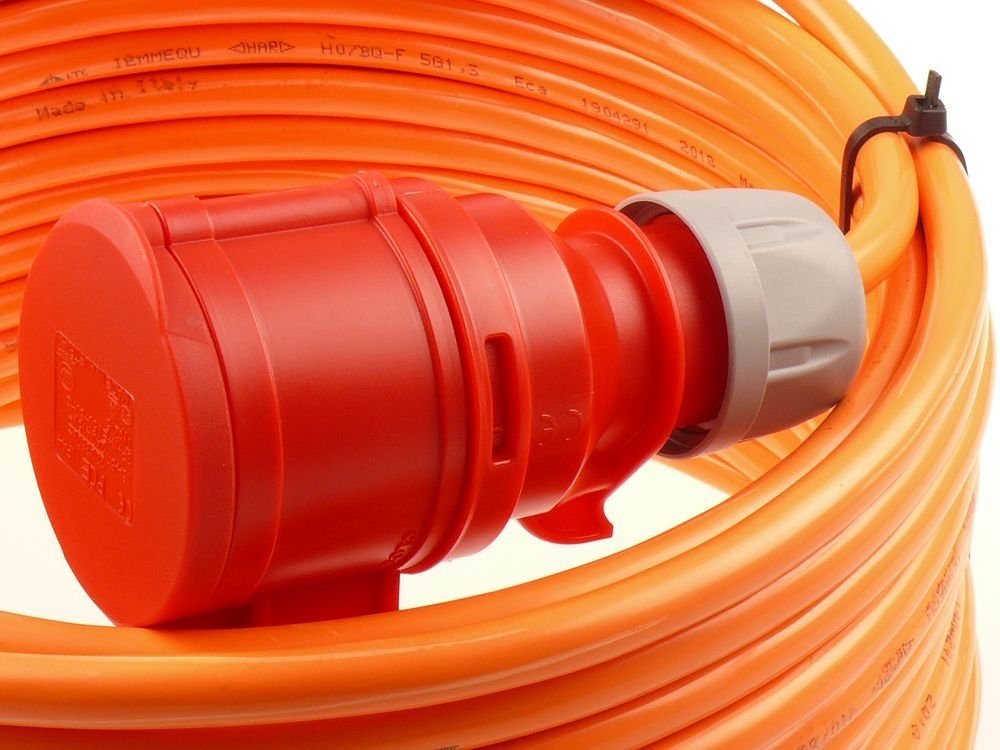 maxgo® CEE Starkstromkabel H07BQ-F PUR 5G2,5 5x2,5 16A IP44 5m Phasenwender Elektro-Kabel, (500 cm), 5x2.5mm²