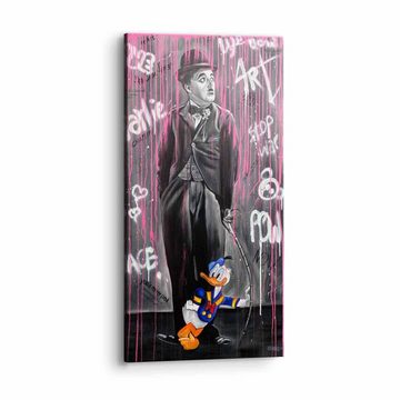 DOTCOMCANVAS® Leinwandbild Pink Rain, Leinwandbild Charlie Chaplin Pop Art Donald Duck mit premium Rahmen