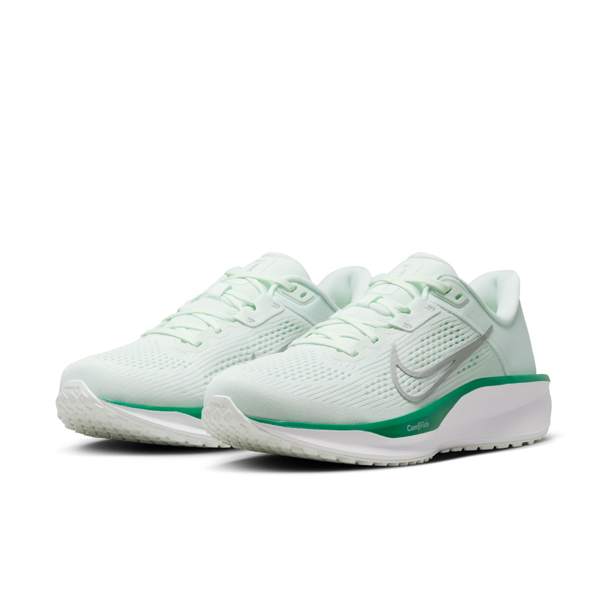 Nike WMNS QUEST 6 Laufschuh