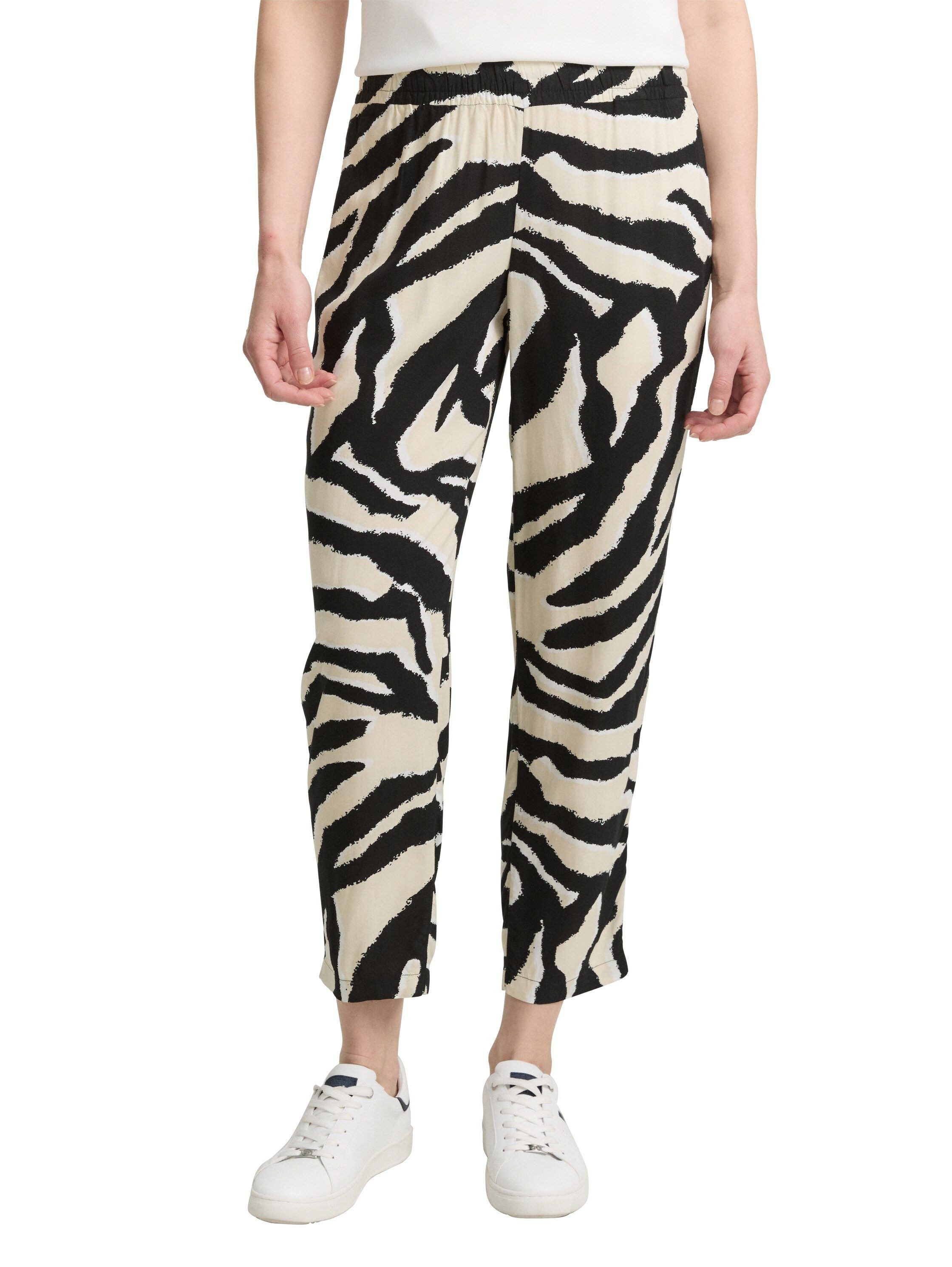 Chinos