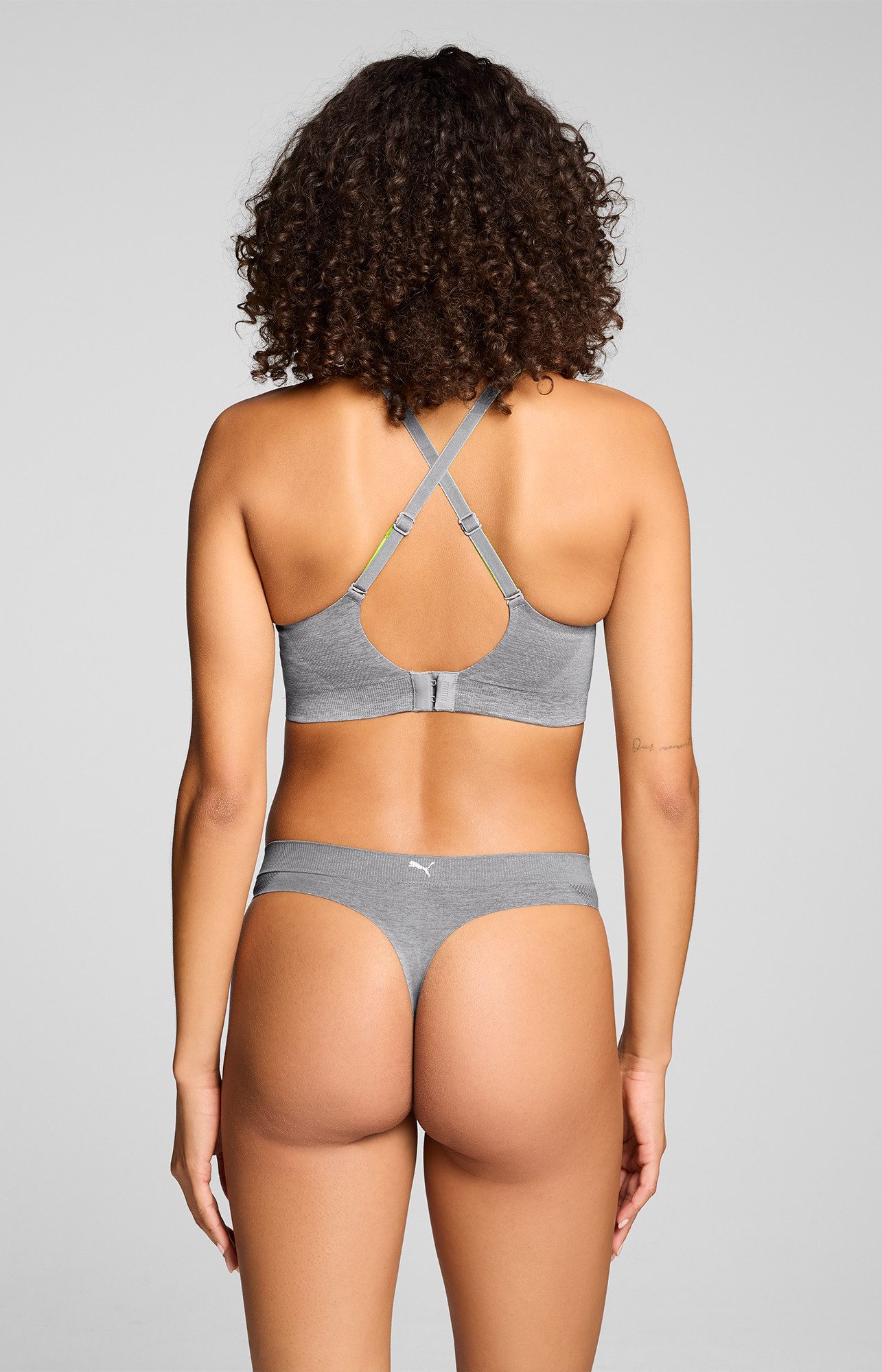 PUMA String PUMA WOMEN 3D KNIT SPORT STRINGS (2er Pack) nahtlose Ränder für eine unsichtbare Passform