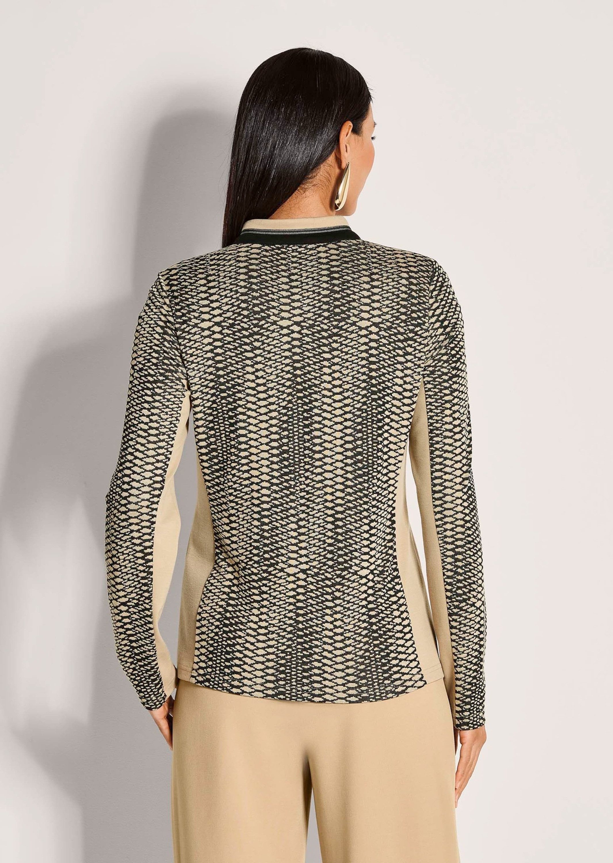 MADELEINE Kurzblazer Moderner Businessblazer mit All-Over-Print Blazer im sportlichen Look mit Stehkragen und langen Ärmeln
