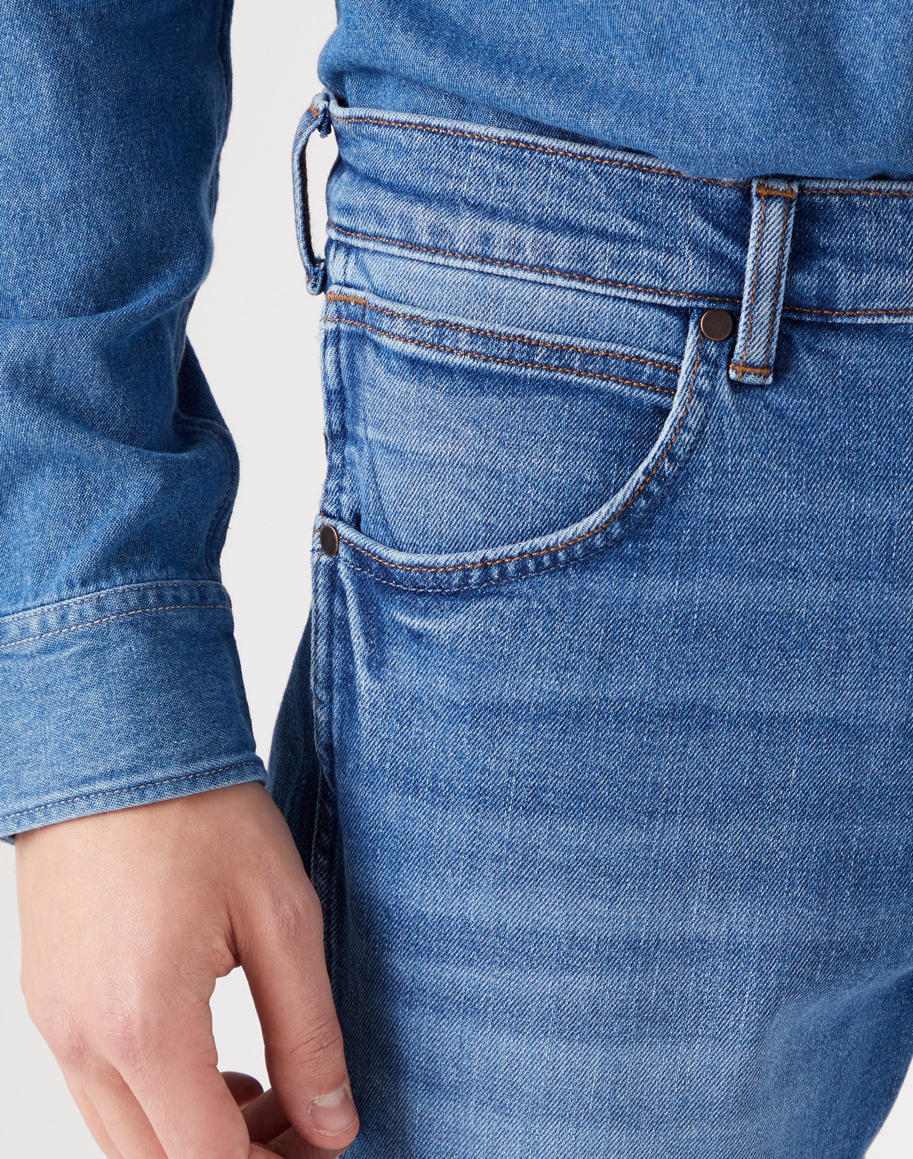 Wrangler 5-Pocket-Jeans WRANGLER GREENSBORO new favorite W15QJX21Y