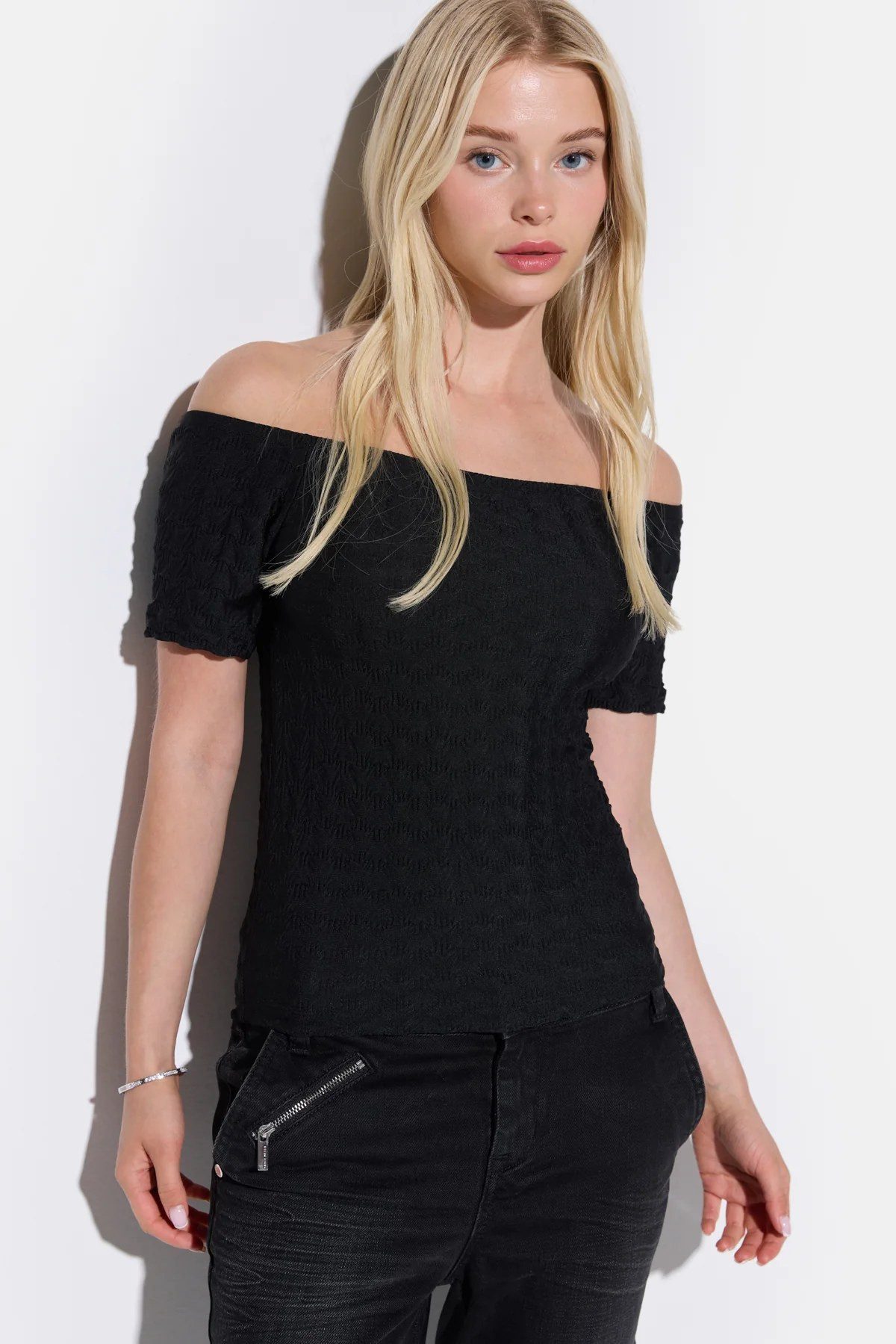 T-Shirt Kurzarm-T-Shirt mit Bootsausschnitt