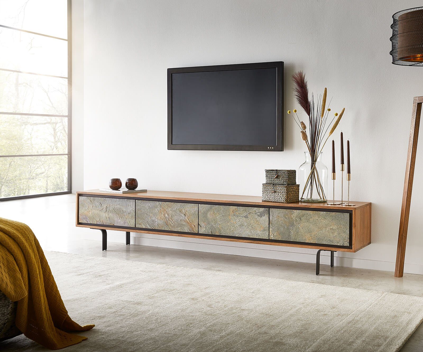 DELIFE Lowboard Juwelo, 200x35x40 cm Akazie günstig online kaufen