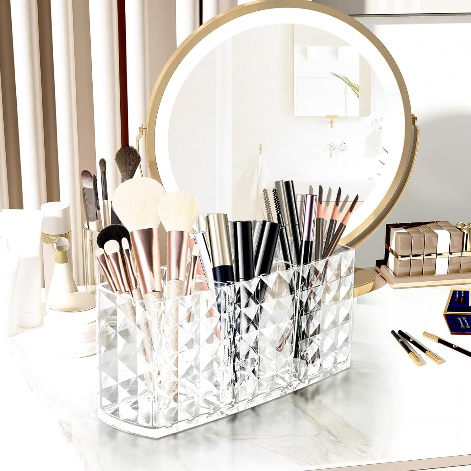 Refined Living Organizer Make Up Organizer, Makeup Pinsel Organizer Becher, mit 3 Fächern (Kosmetik Organizer, Acryl Schminkpinsel Aufbewahrung, Transparent,für Eyeliners Lippenstift Wimperntusche Kosmetikpinsel Schminkpinsel, Eyeliner Organizer, 1 St., Kristall Design,Platzsparend, Multifunktional Aufbewahrung,Wasserdicht), für Badezimmer Schlafzimmer Waschtische Büro Schreibtisch