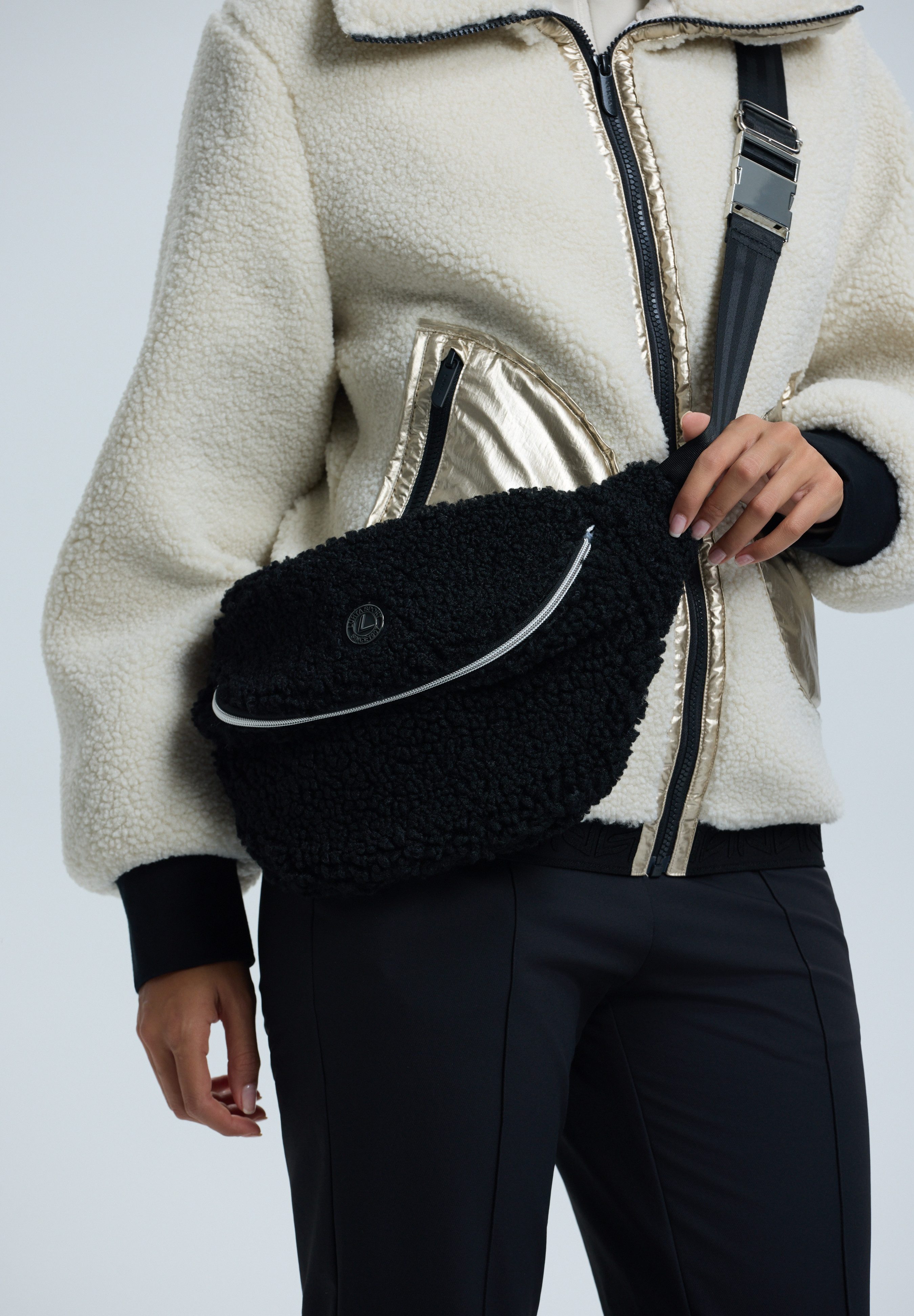 Luhta Bauchtasche LUHTA OHENSAARI (1-tlg) günstig online kaufen