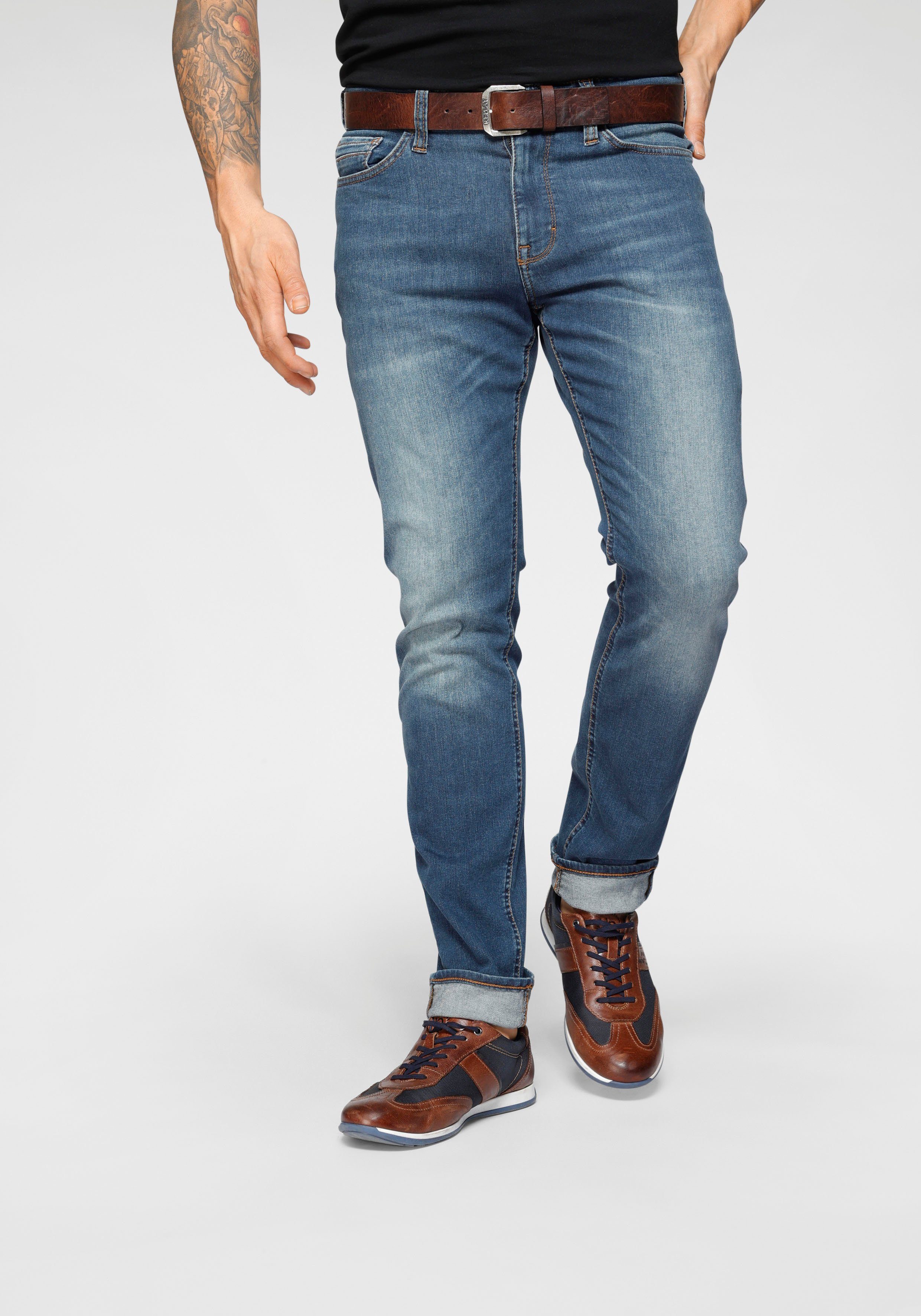 MUSTANG 5-Pocket-Jeans Style Vegas Slim leichter used Look medium dark