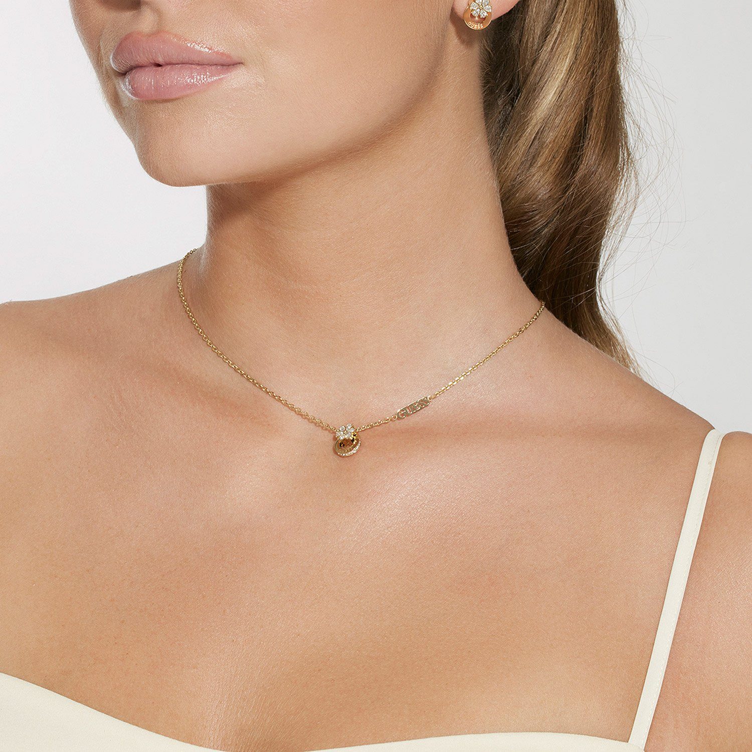 Guess Kette mit Anhänger Lily Flower Go...