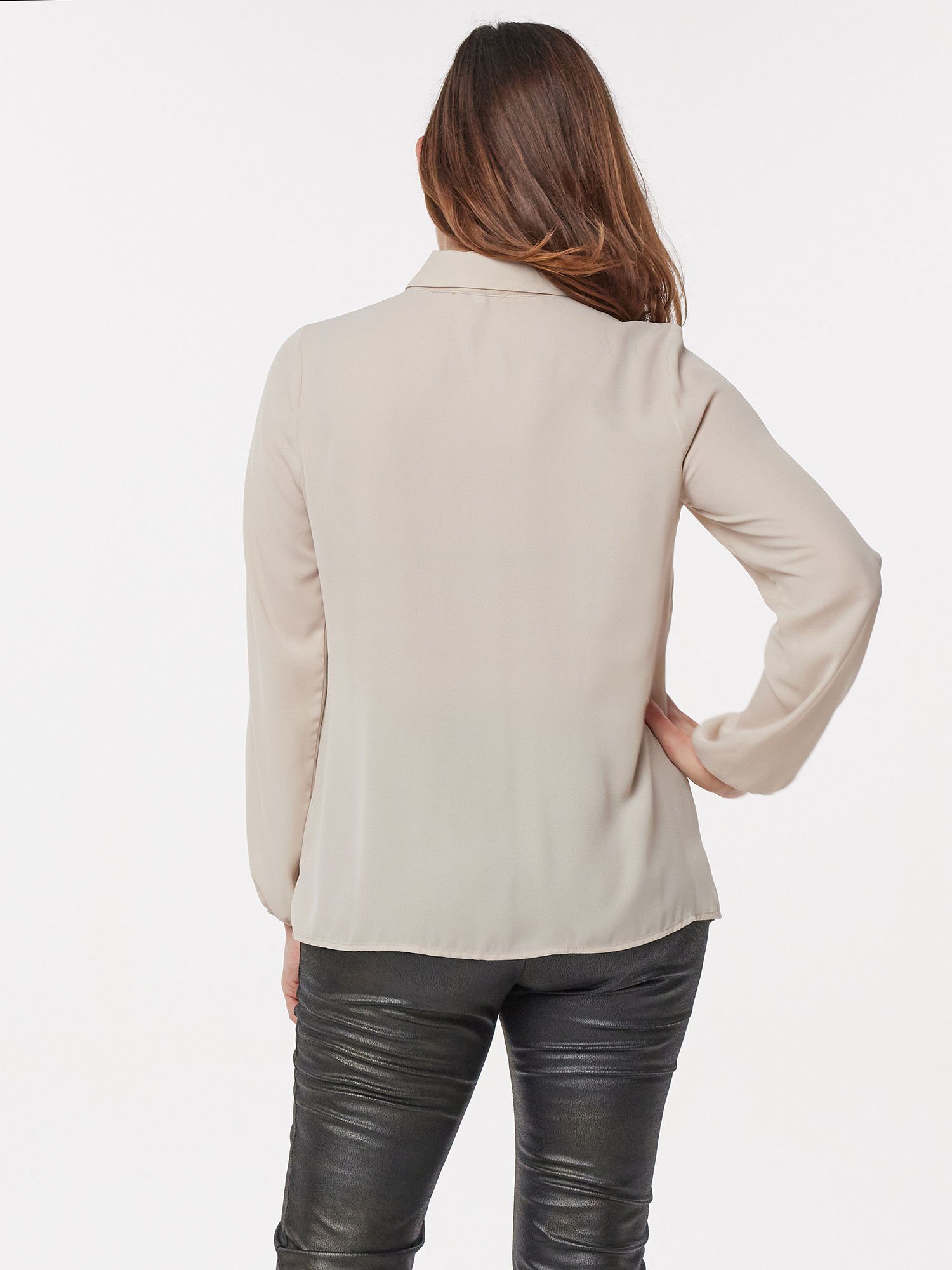 MONACO blue Rüschenbluse Longsleeve figurumspielend mit Rüschendetails günstig online kaufen