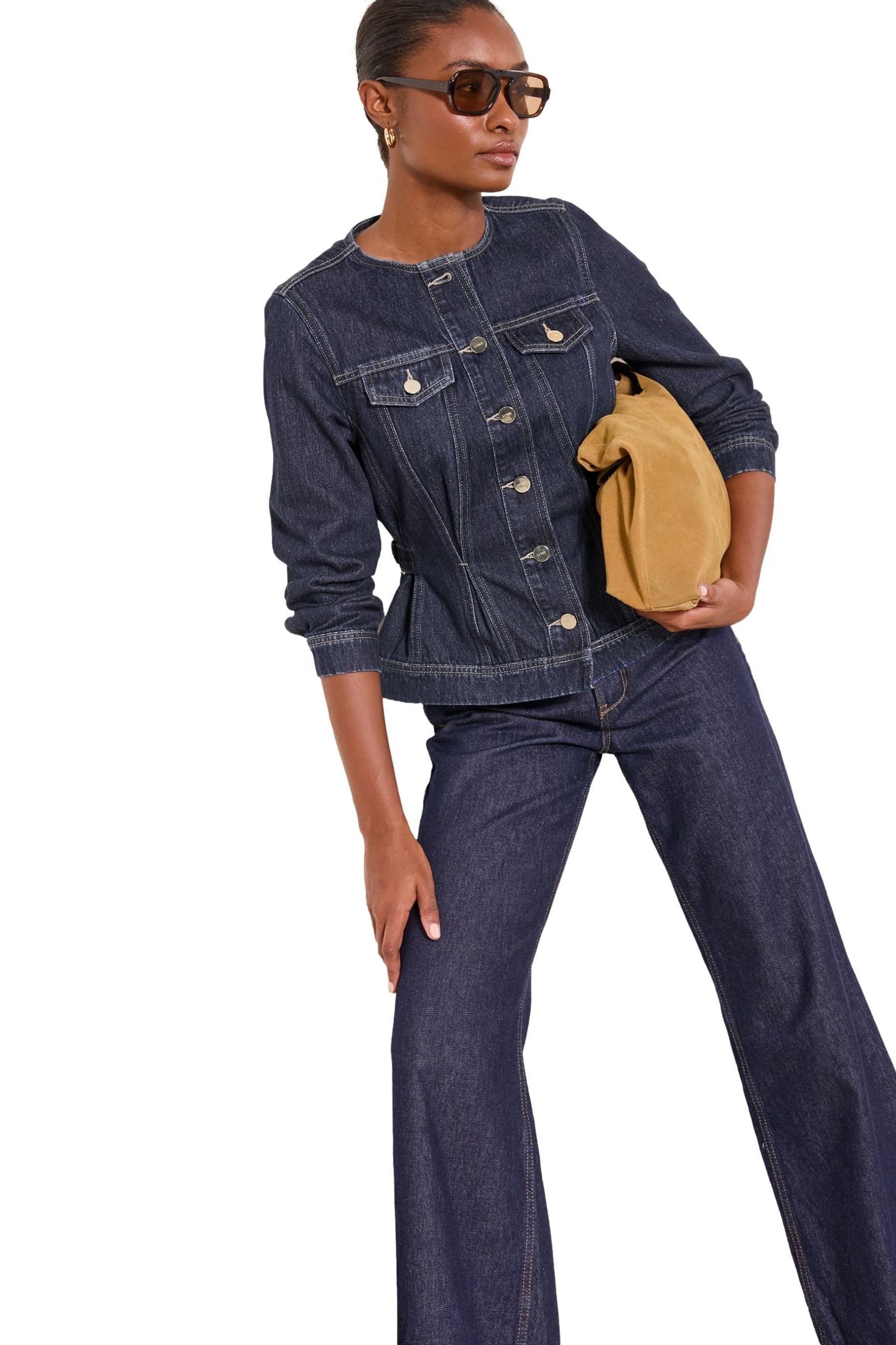 LIPSY Jeansjacke Lipsy kragenlose, taillierte Jeansjacke, Kurzgröße (1-St)