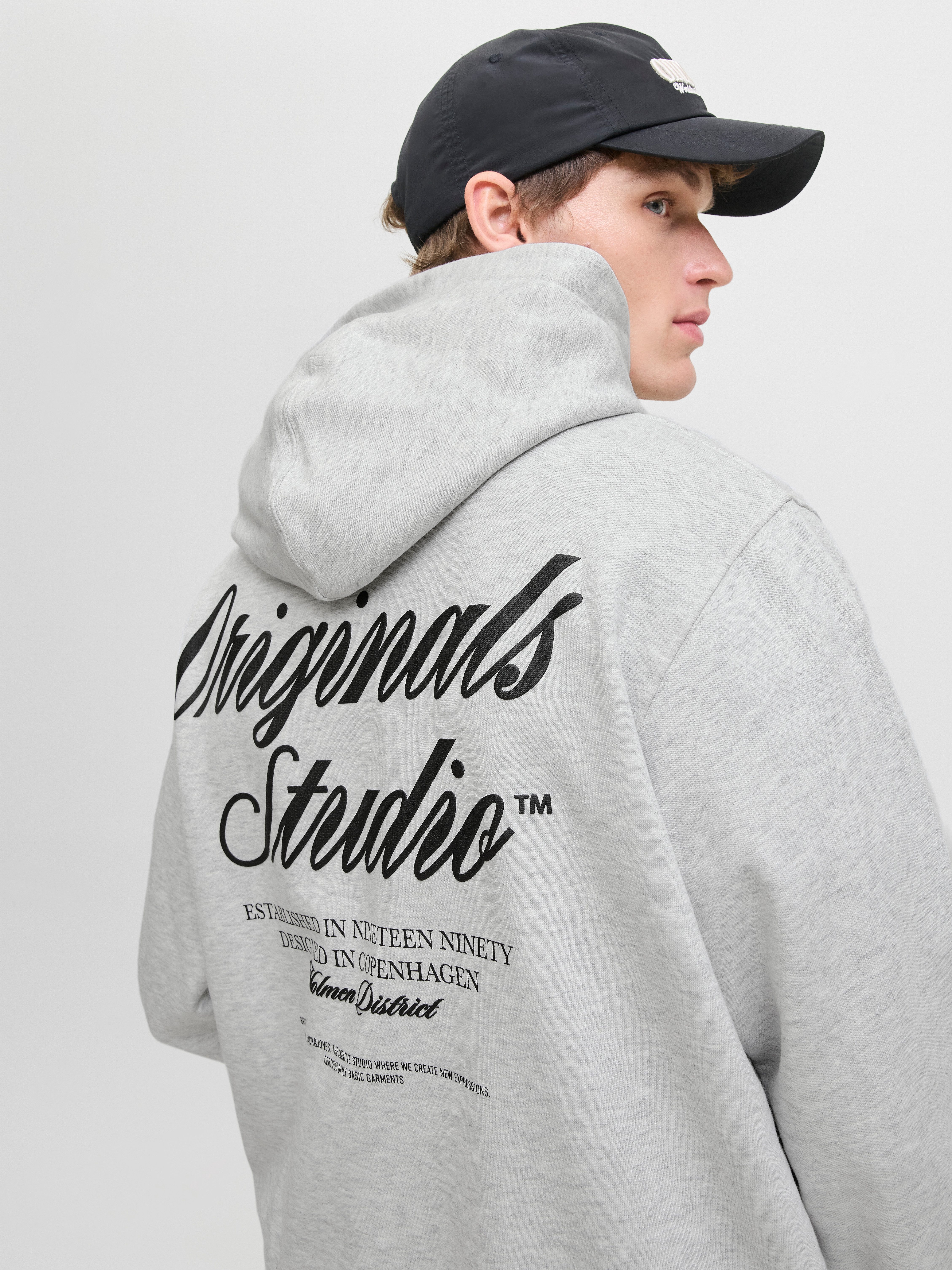 Jack & Jones Kapuzensweatshirt JORNORREBRO TYPO BACK SWEAT HOOD SN mit Prin günstig online kaufen