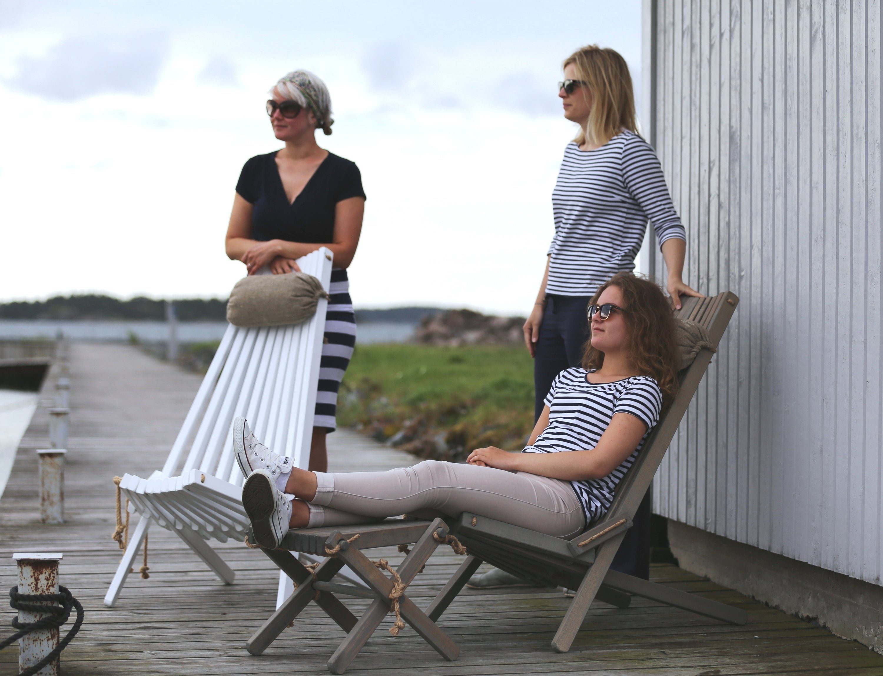 Gartenbank Jardinion Abstelltisch, Beistelltisch, Klapphocker