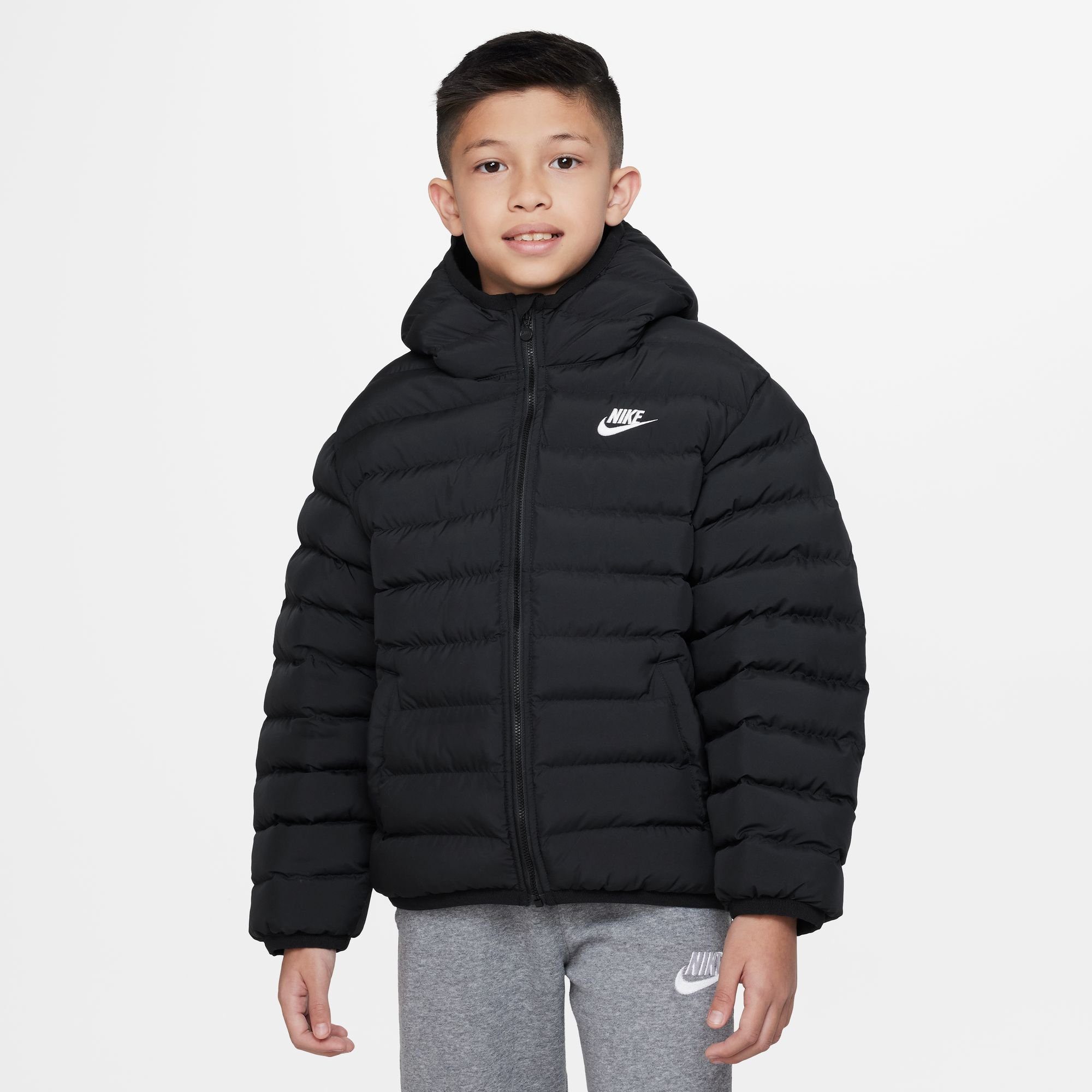Sportswear K für - Nike Outdoorjacke JKT HD SYNFL NSW BLACK/BLACK/WHITE Kinder LOW