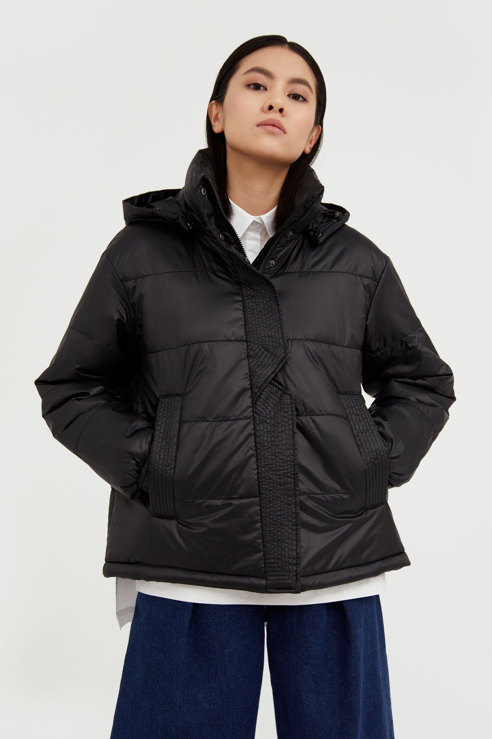 Finn Flare Steppjacke Short Weather Shield mit wärmender Kapuze
