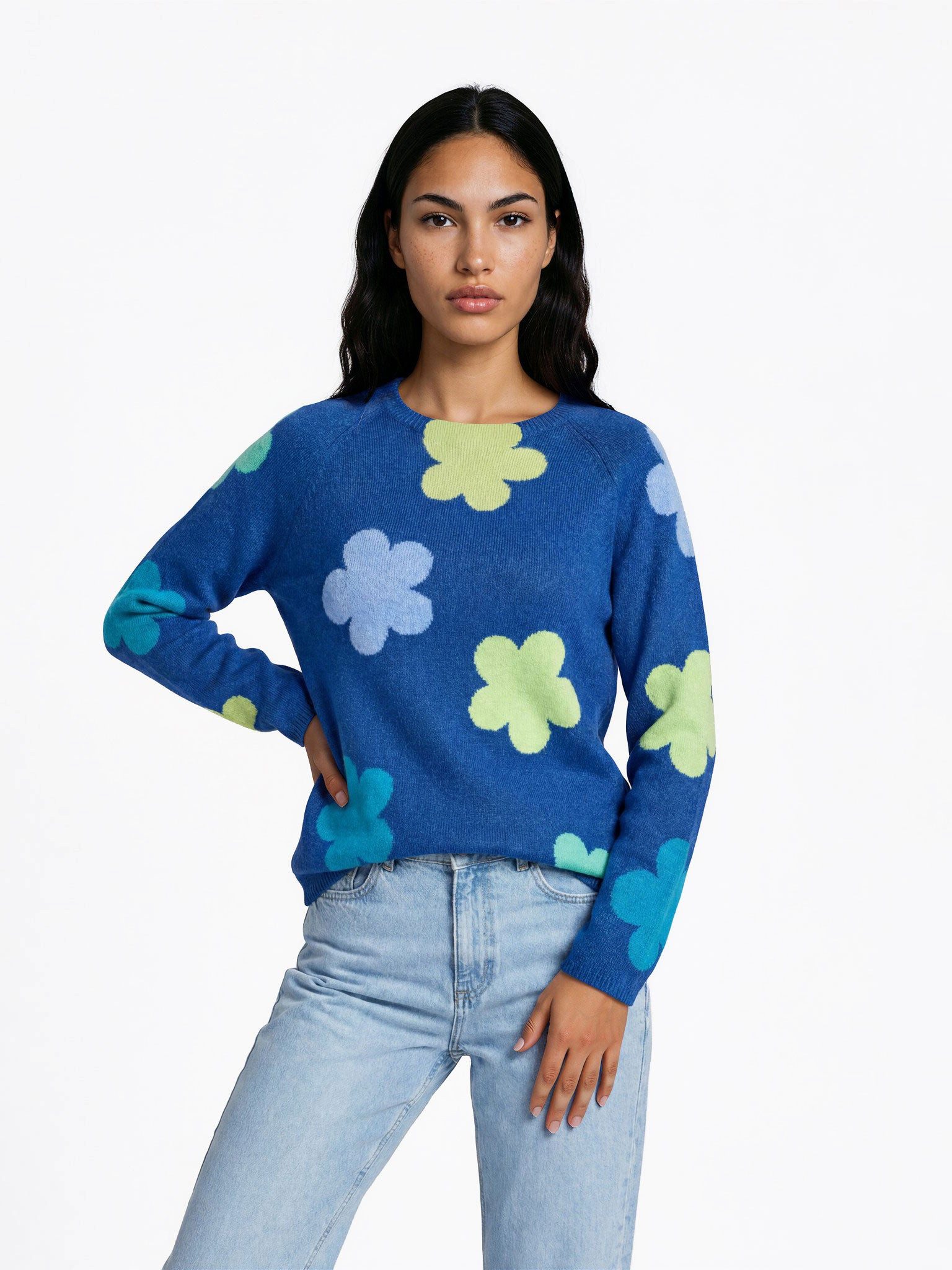 FRISTED Sweater Damen Lammwolle mit Blumenmuster Rundhals Relaxed Fit Langarm Intarsien-Blüten in Melange-Optik mit Raglanärmeln und Seitenschlitzen
