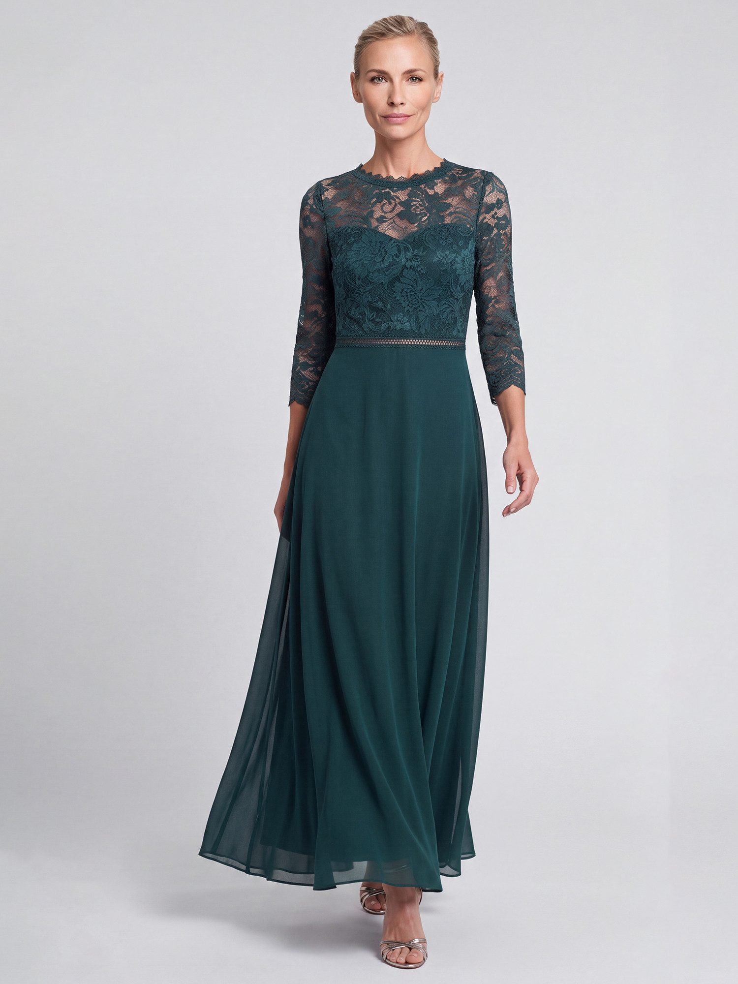Apart Abendkleid aus Spitze und Chiffon