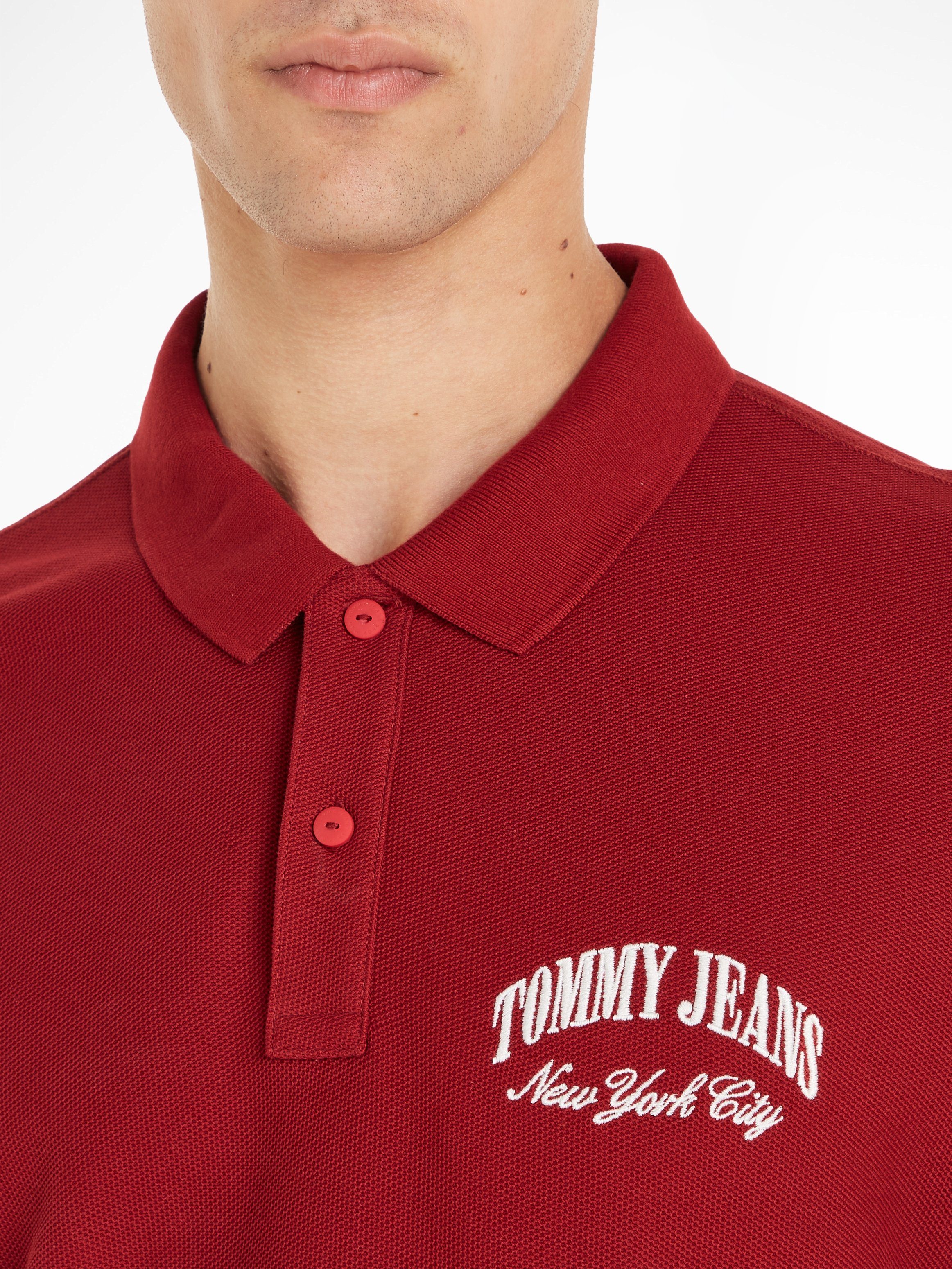 GRAPHIC Jeans Red mit REG Polokragen TONAL POLO Poloshirt TJM Tommy Magma
