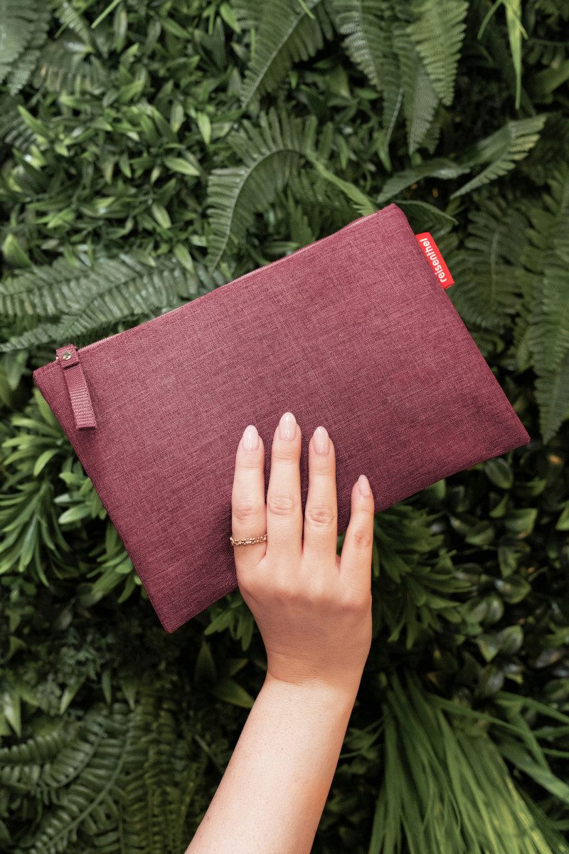 REISENTHEL® Kulturbeutel case 1 twist maroon günstig online kaufen