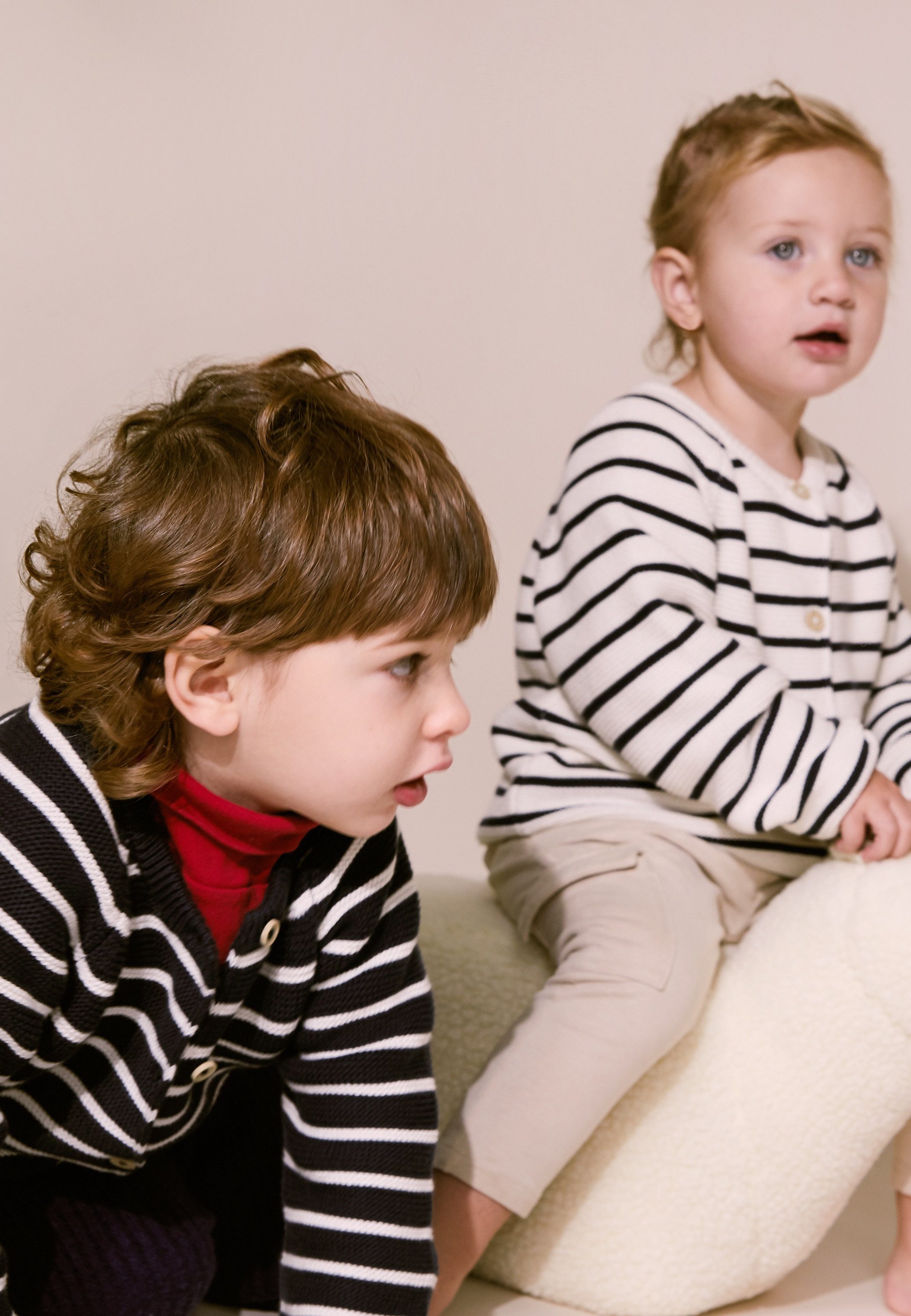 Stellou & friends Strickjacke Gestreifter Gestreifter