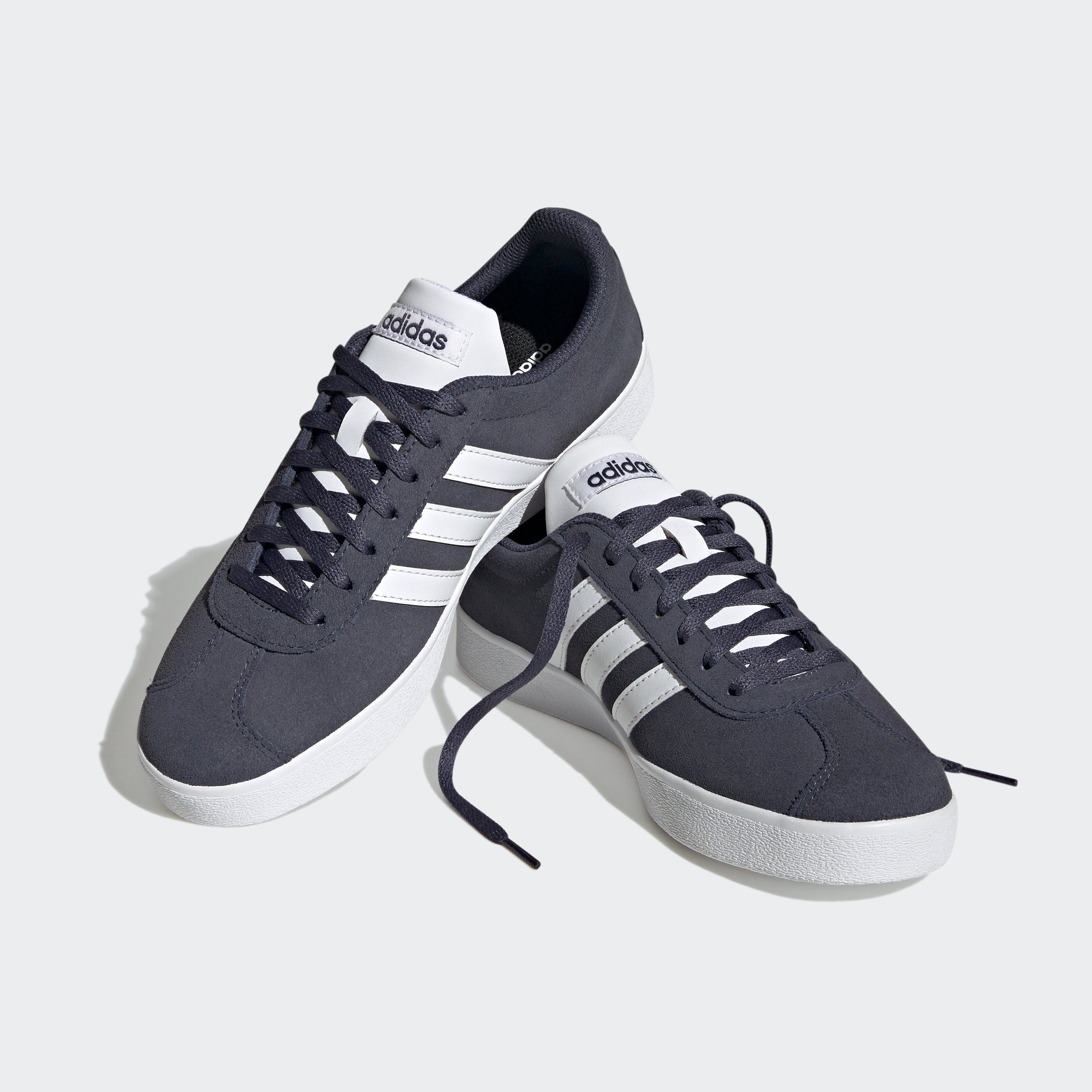 Samba auf / Shadow SUEDE Navy Sportswear adidas Core des COURT den 2.0 Cloud / Black Design Sneaker White VL adidas Spuren