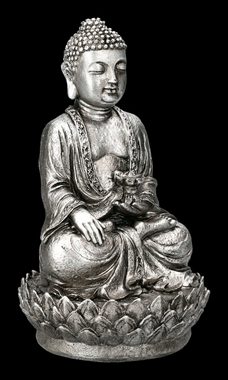 Figuren Shop GmbH Dekofigur Buddha Figur silberfarben auf Lotus - Dekofigur