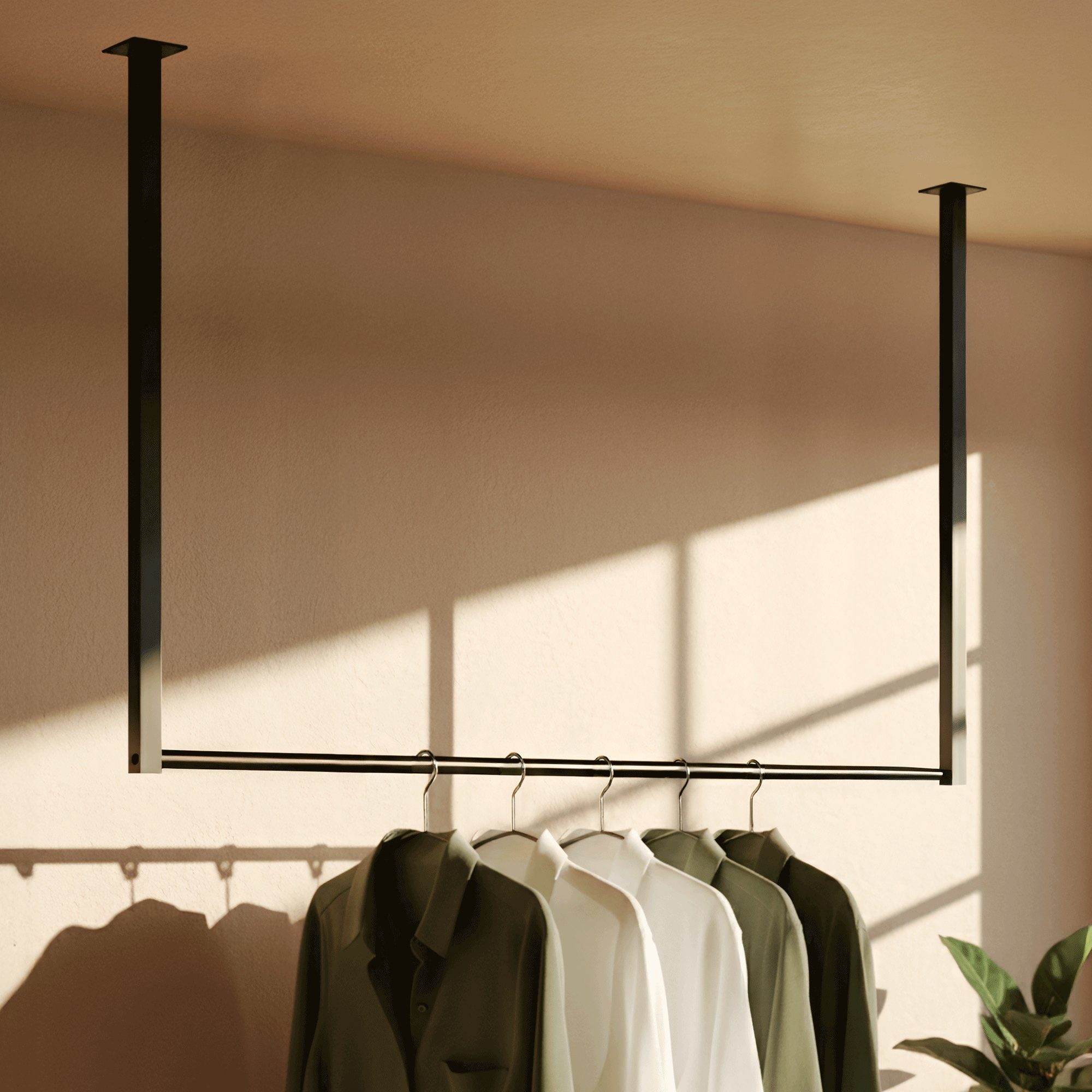 CLP Garderobenständer Fenton, Kleiderständer aus Metall für Deckenmontage günstig online kaufen