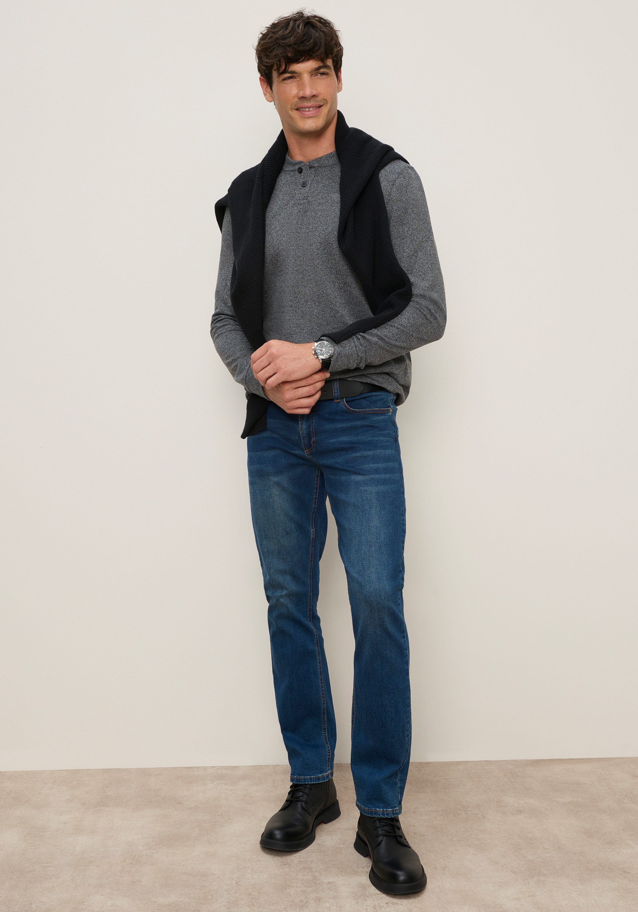 Zum Outfit 1