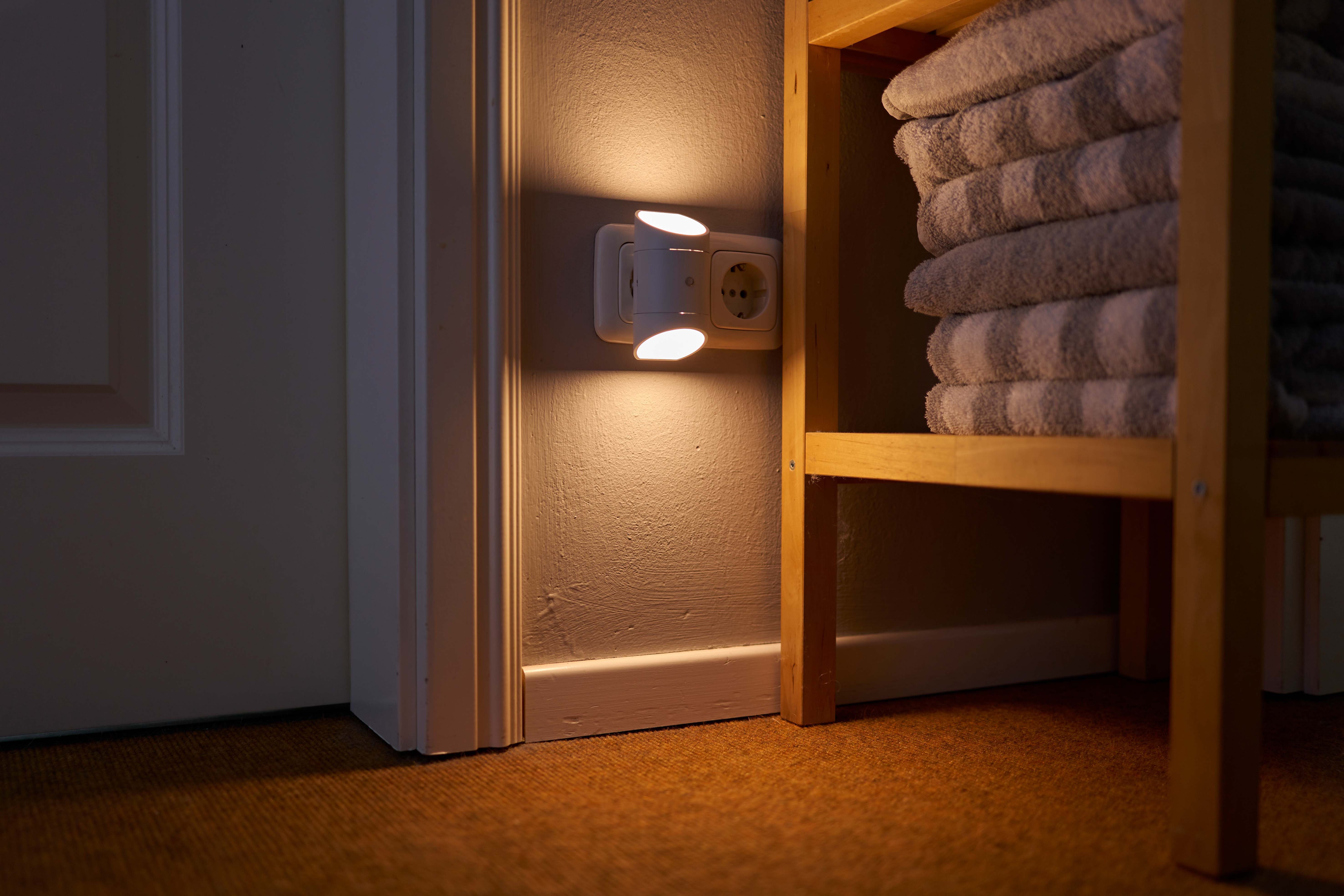 Northpoint LED Nachtlicht mit Dämmerungssensor & Bewegungsmelder, Up&Down L günstig online kaufen