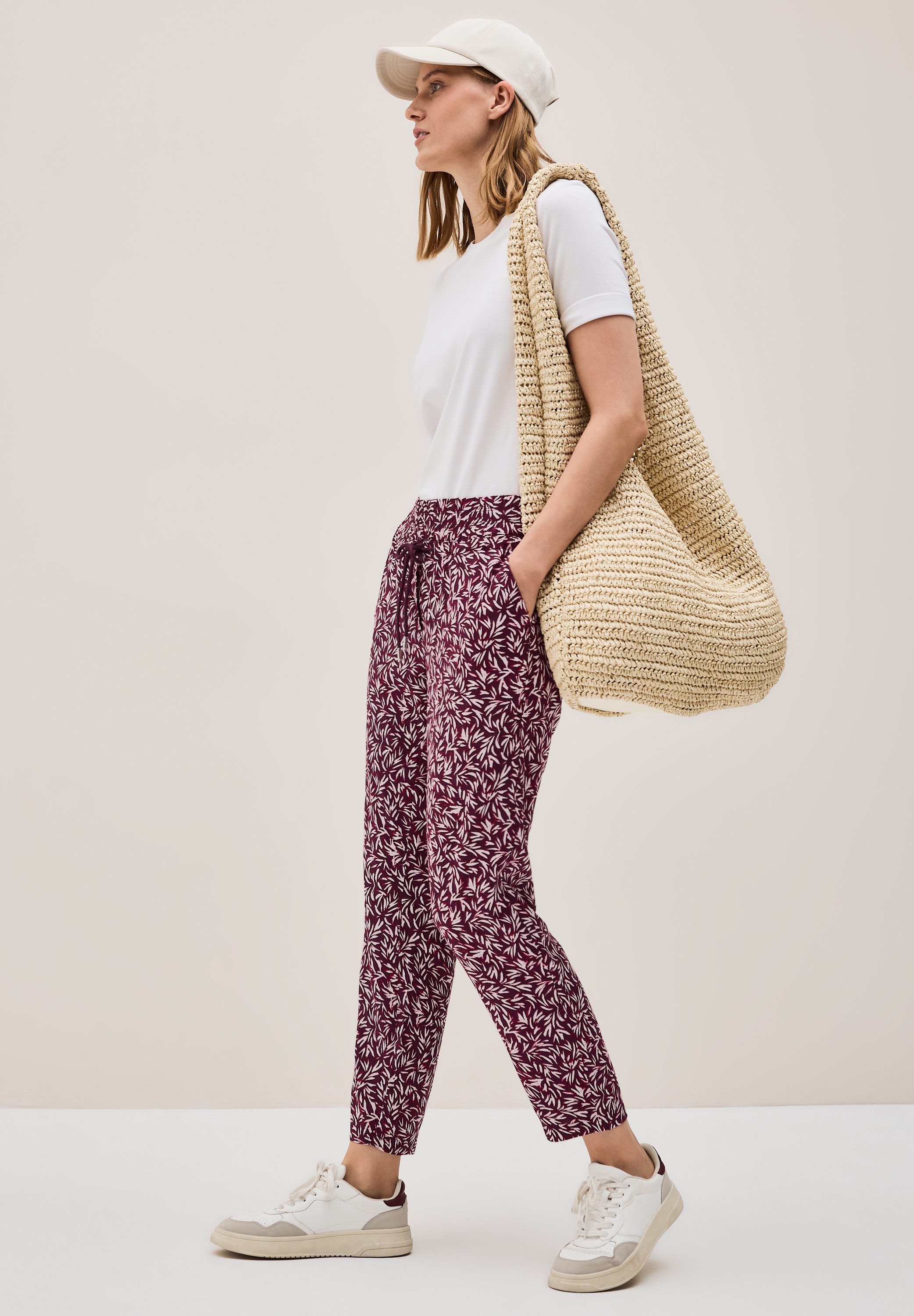 CECIL Stoffhose CHELSEA Sommerhose mit floralem Allover-Print