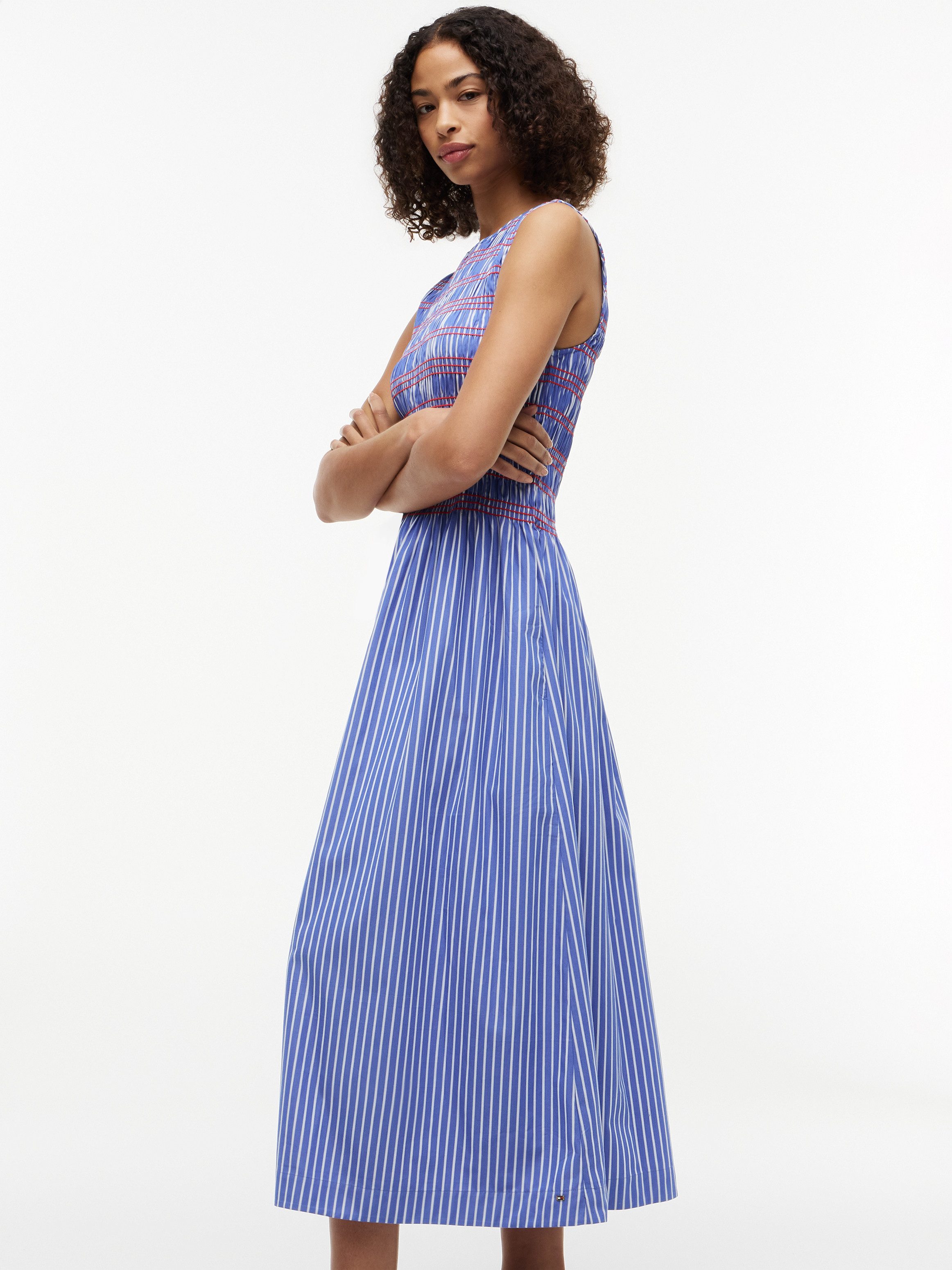 Tommy Hilfiger Smokkleid SMOCKING STRIPE NS MIDI DRESS Baumwolle, wadenlang, gesmoktes Oberteil
