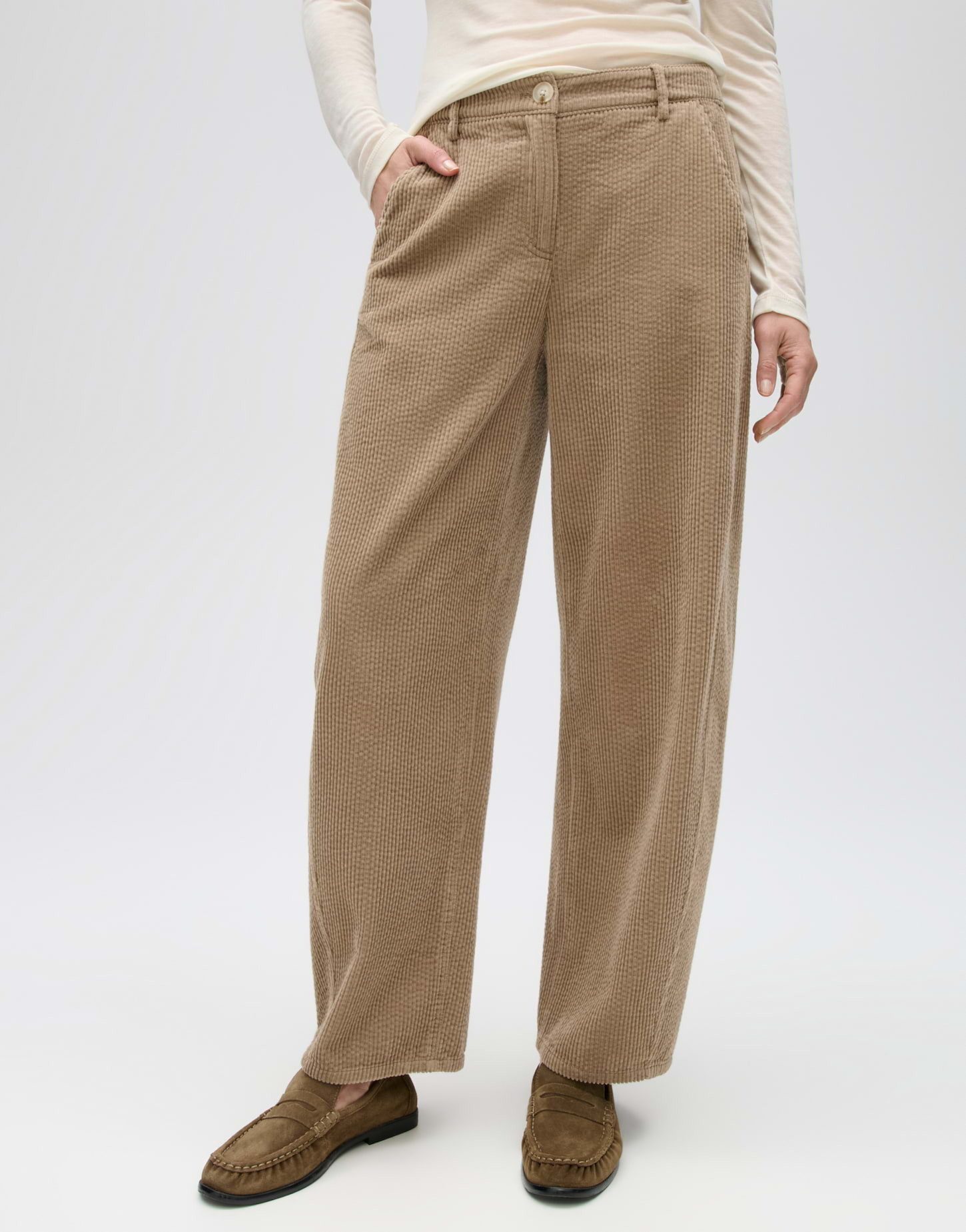 OPUS Stoffhose Myha softness aus Cord mit ovaler Passform Ovale Barrel-Silhouette mit samtiger Oberfläche und Seiteneinsatz