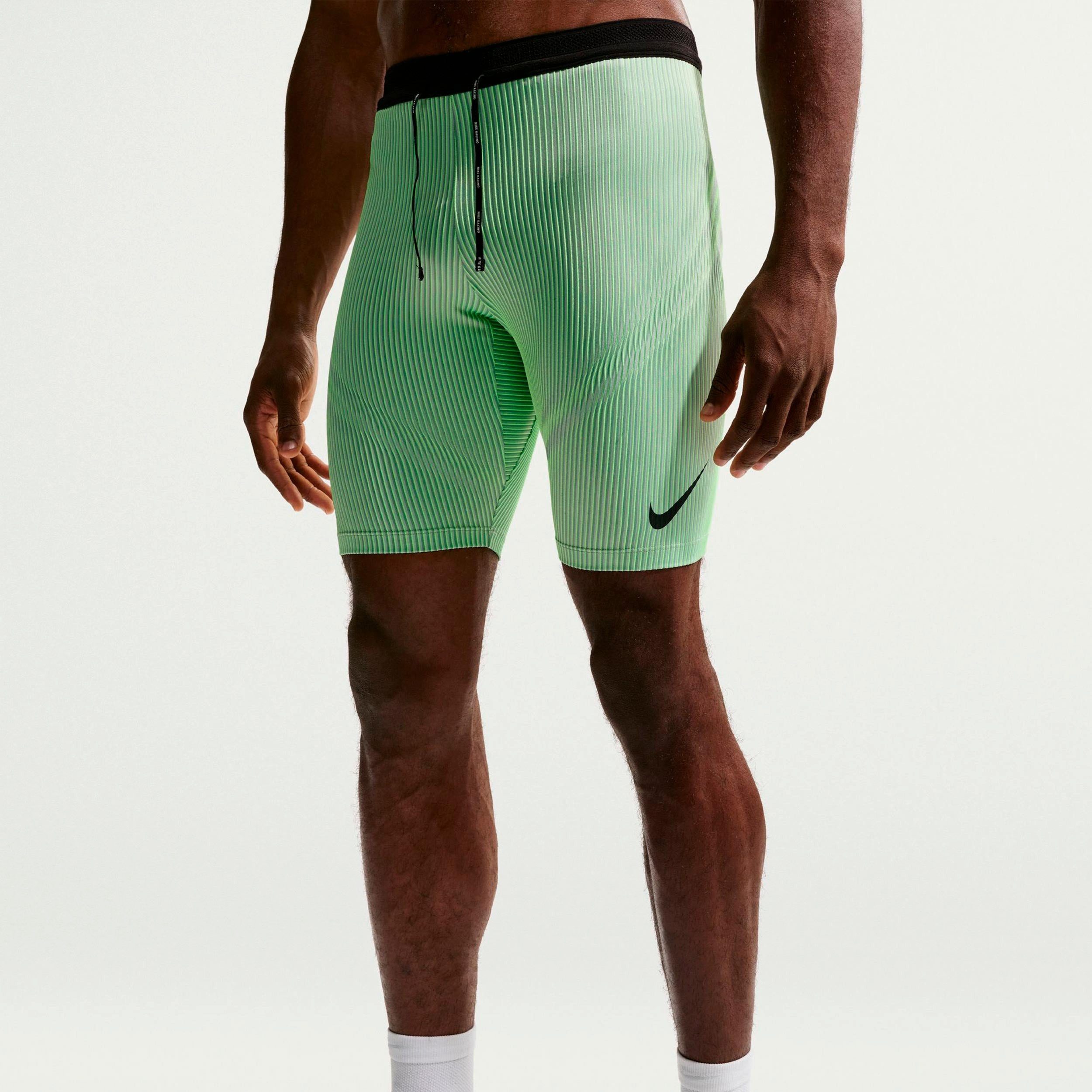 Nike Laufhose AeroSwift