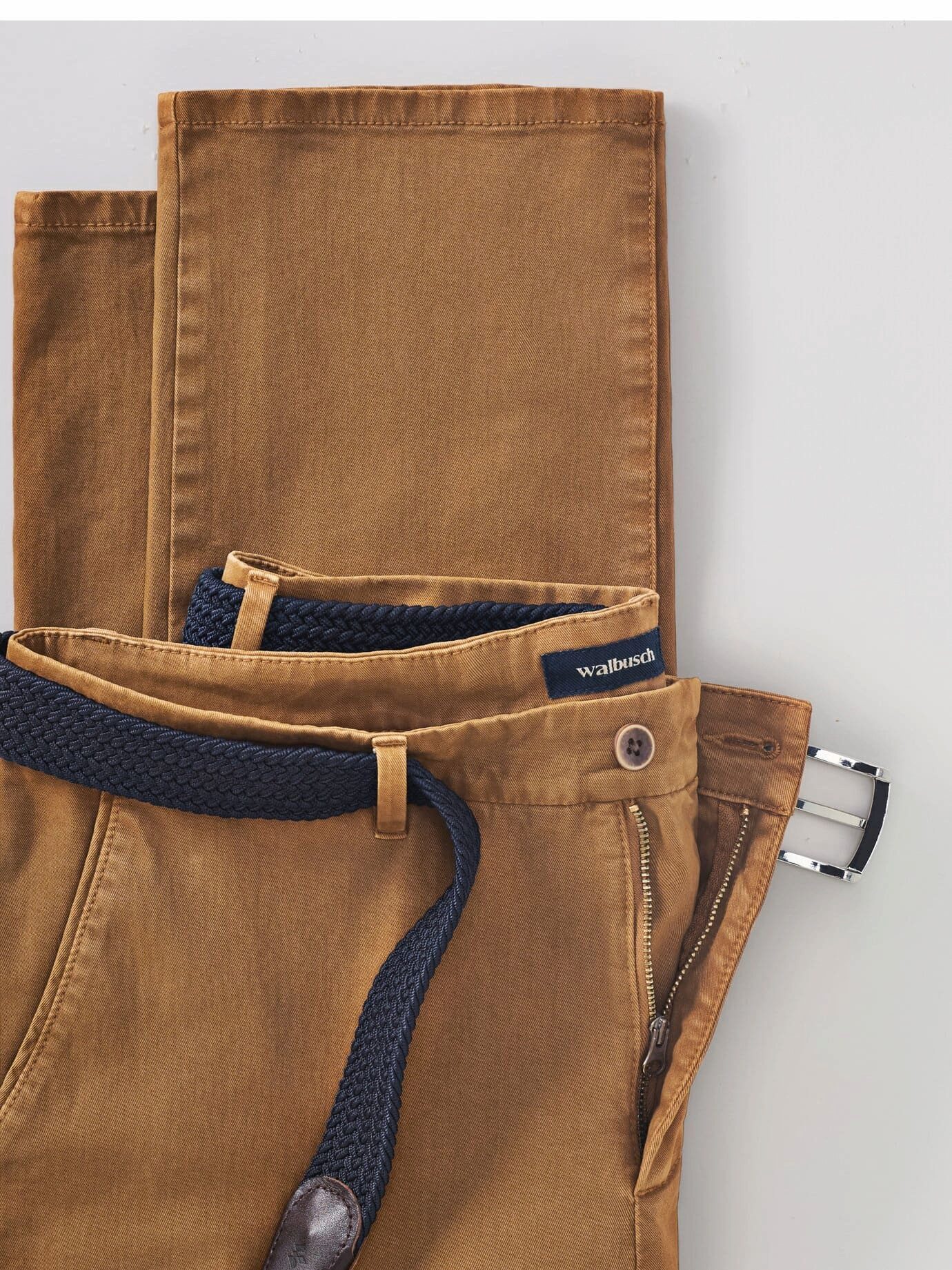 Walbusch Chinohose Herren Chino inklusive Gürtel Regular fit Flex-Bund (ca. 3 cm dehnbar). Gürtelschlaufen. 2 Schubtaschen – Bild 4 von 4