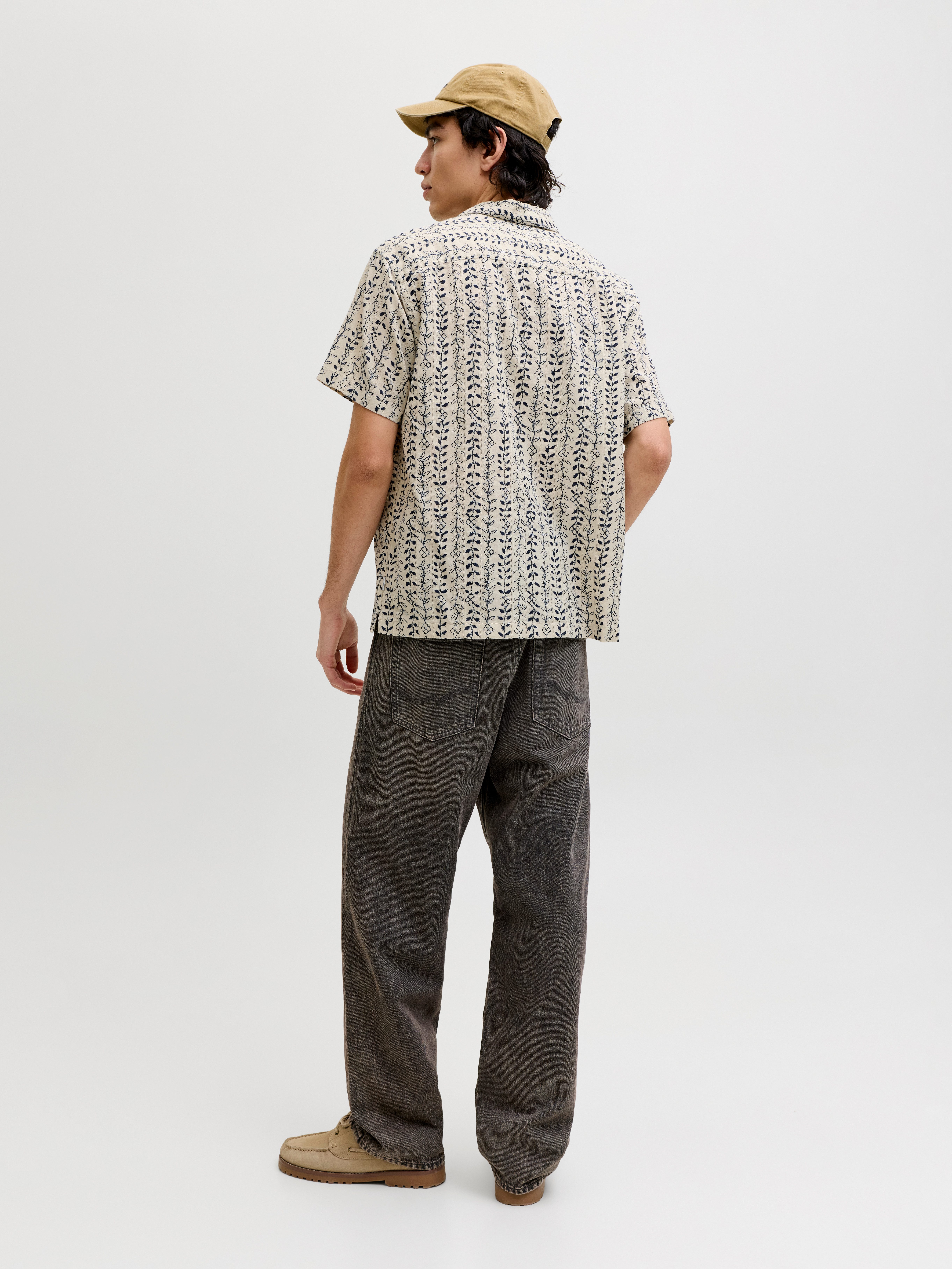 Jack & Jones Kurzarmhemd JPRBLULYON PRINT DOBBY S/S SHIRT SN – Bild 5 von 5