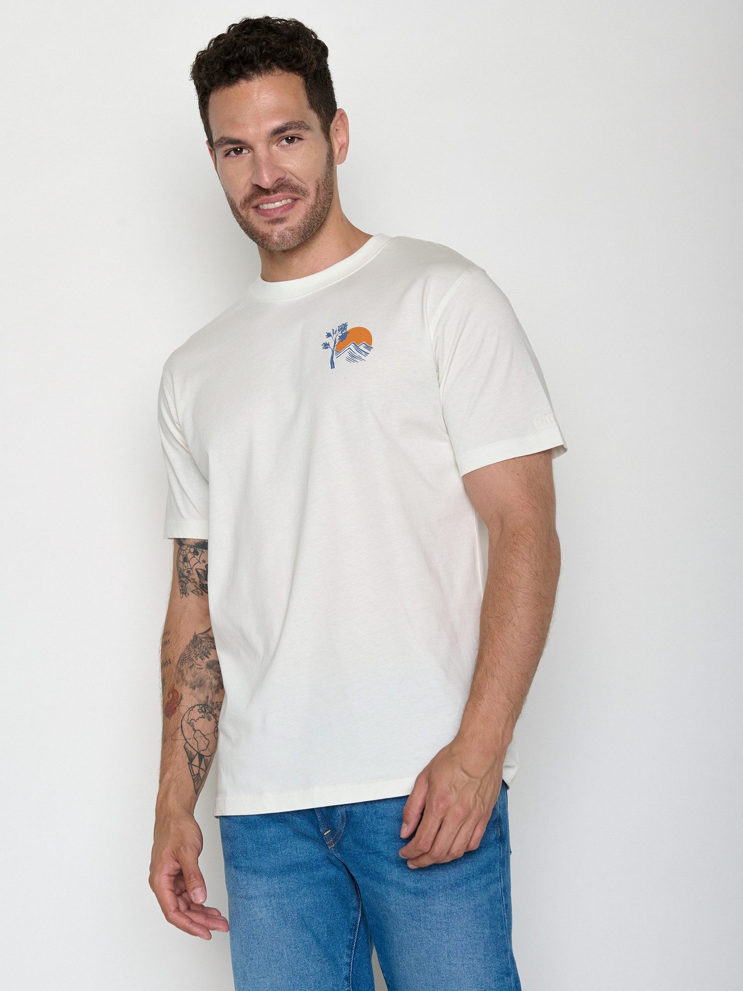 GreenBomb T-Shirt Fusion Embrace Nature (1-tlg., 1) Fusion Fit, weiter und länger geschnitten, Bio-Baumwolle