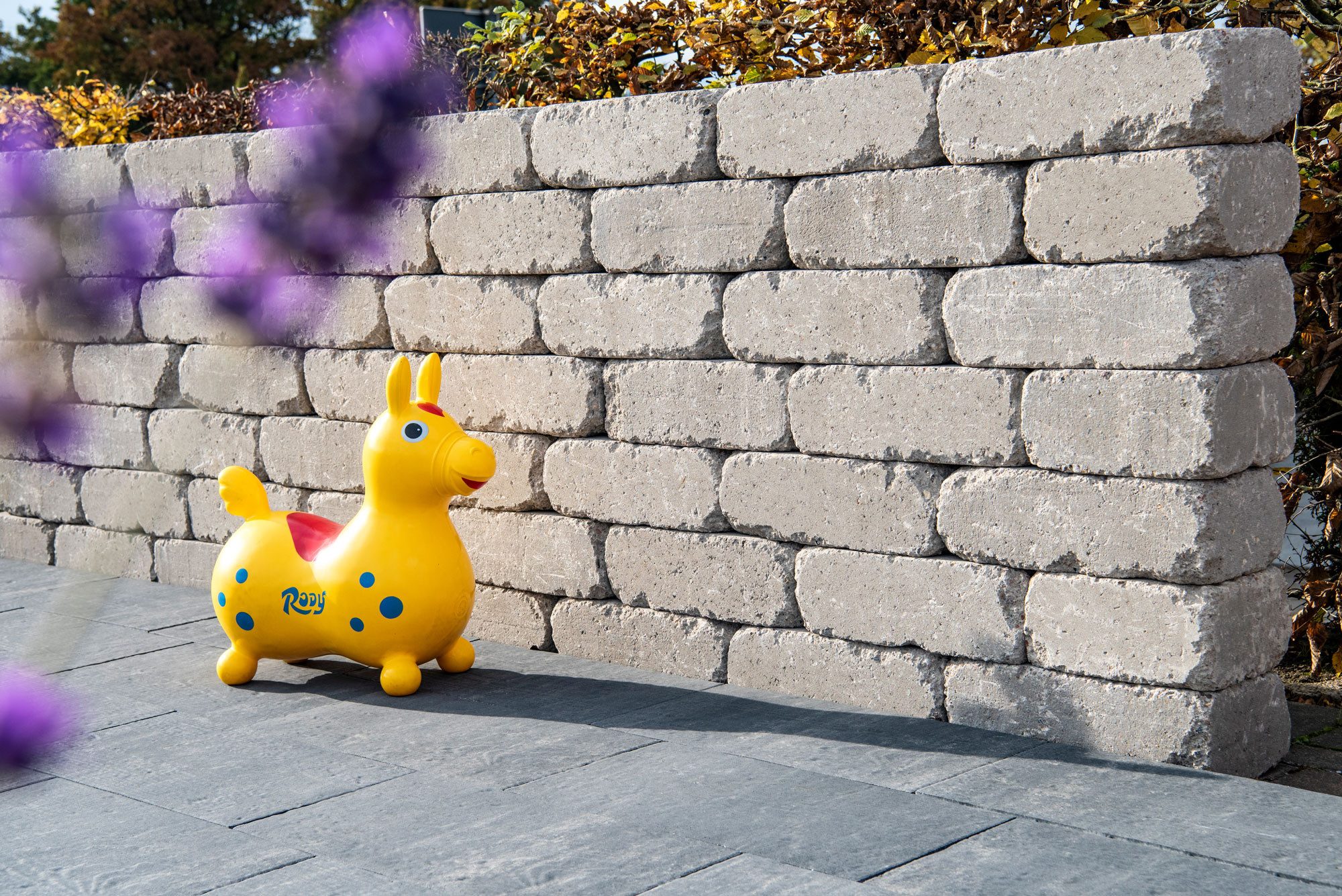 Diephaus Mauerstein ANTIK GEK. GRAU 42/21/14 CM 72/DBP