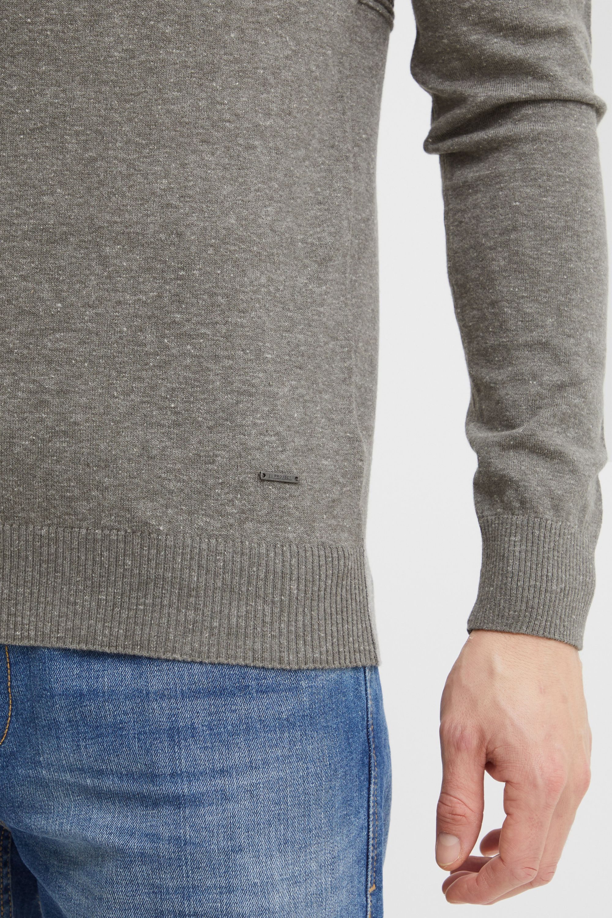 11 Project Strickpullover PRYannis Modischer Pullover