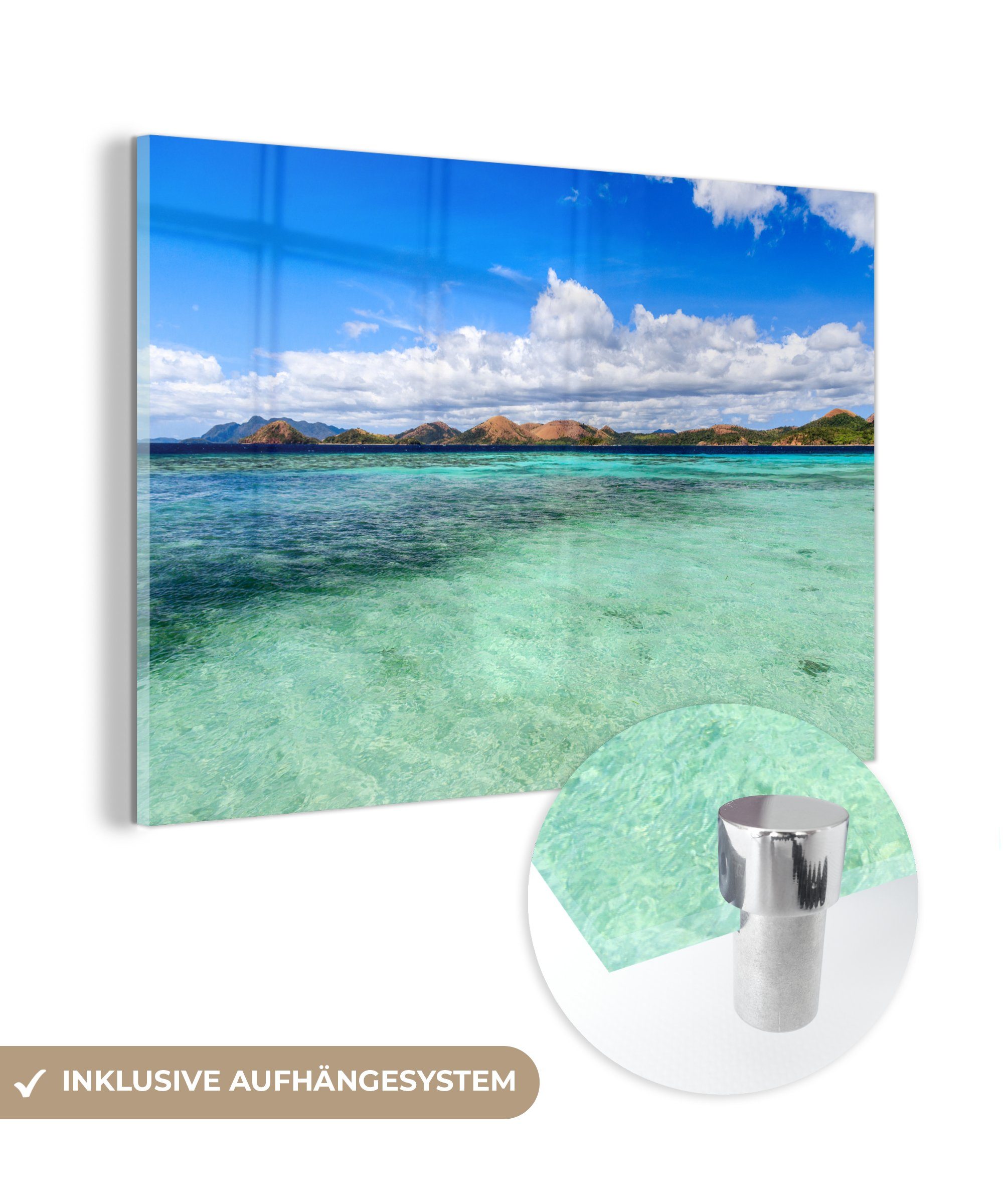 MuchoWow Acrylglasbild Transparentes Meerwasser an einem sonnigen Tag vor der Küste der Insel, (1 St), Acrylglasbilder Wohnzimmer & Schlafzimmer | Bilder