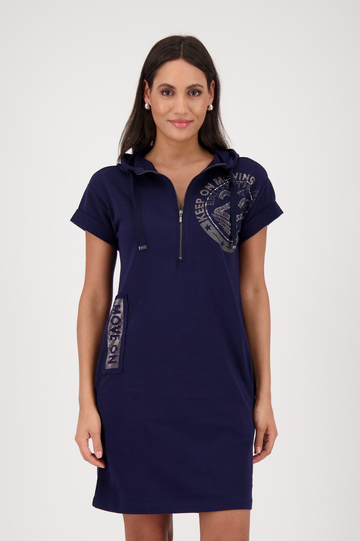 Monari Shirtkleid mit Folienglanzdruck und Glitzernieten günstig online kaufen