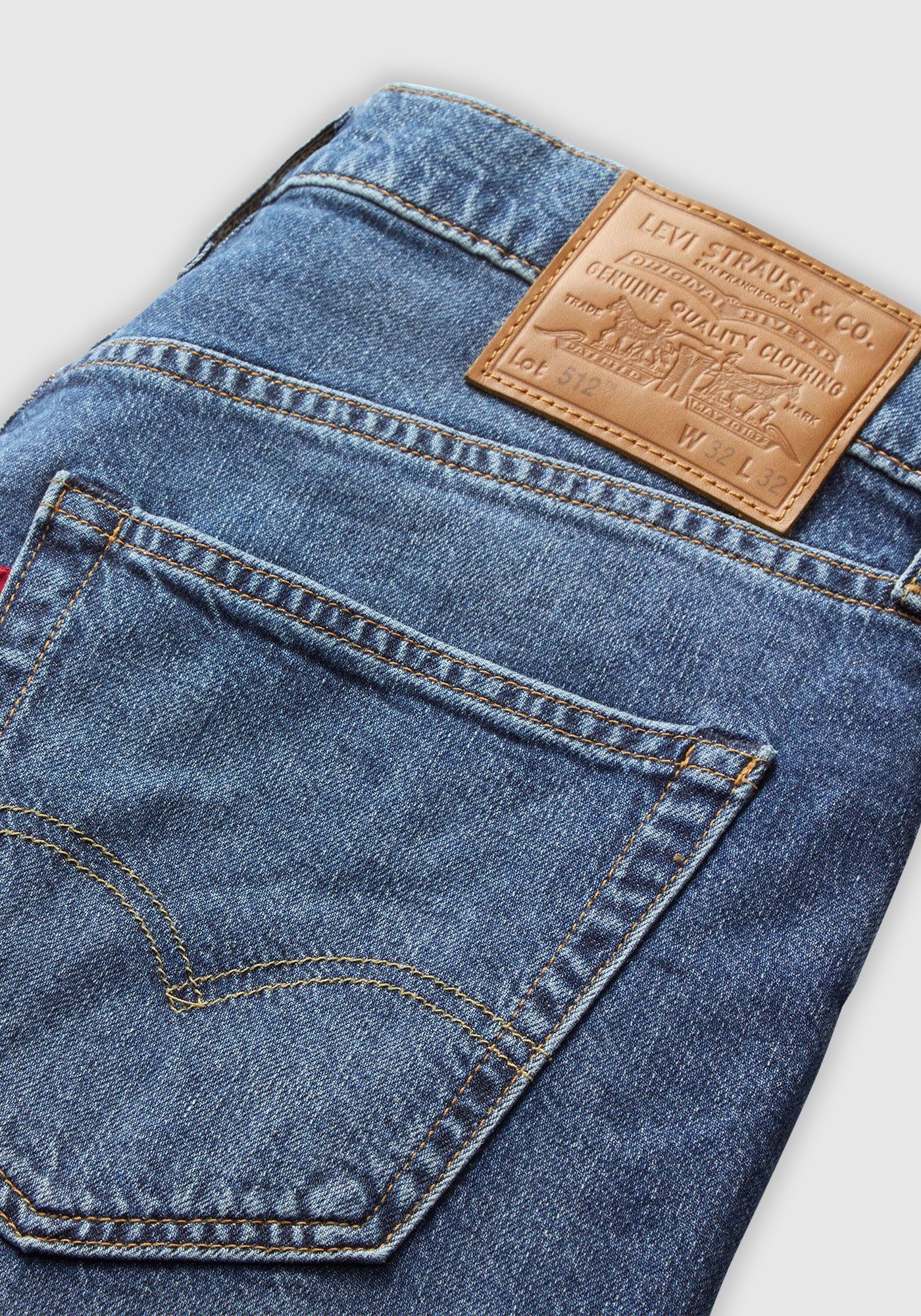 Levi's® Tapered-fit-Jeans 512 Slim Taper Fit mit Markenlabel